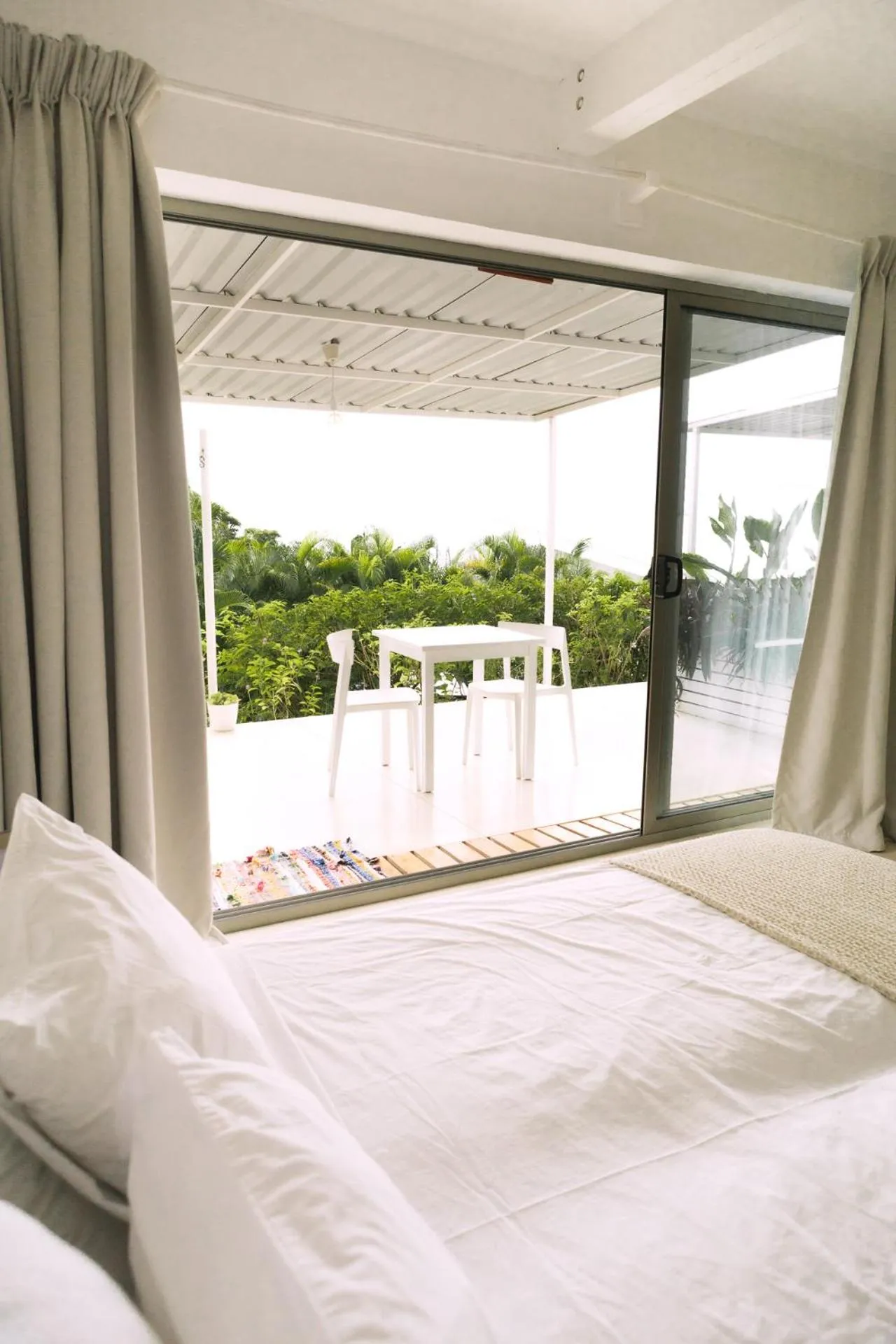 Bed in Akwa Santa Teresa