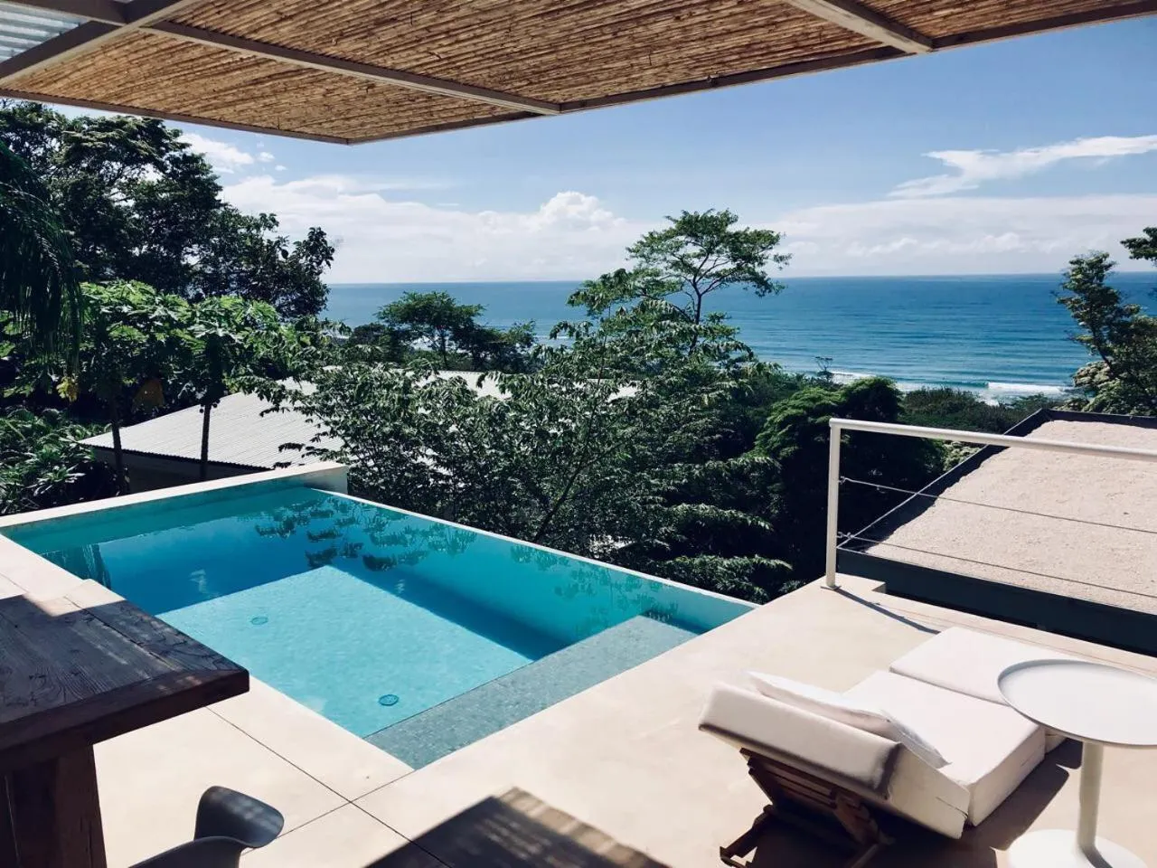 Patio in Akwa Santa Teresa