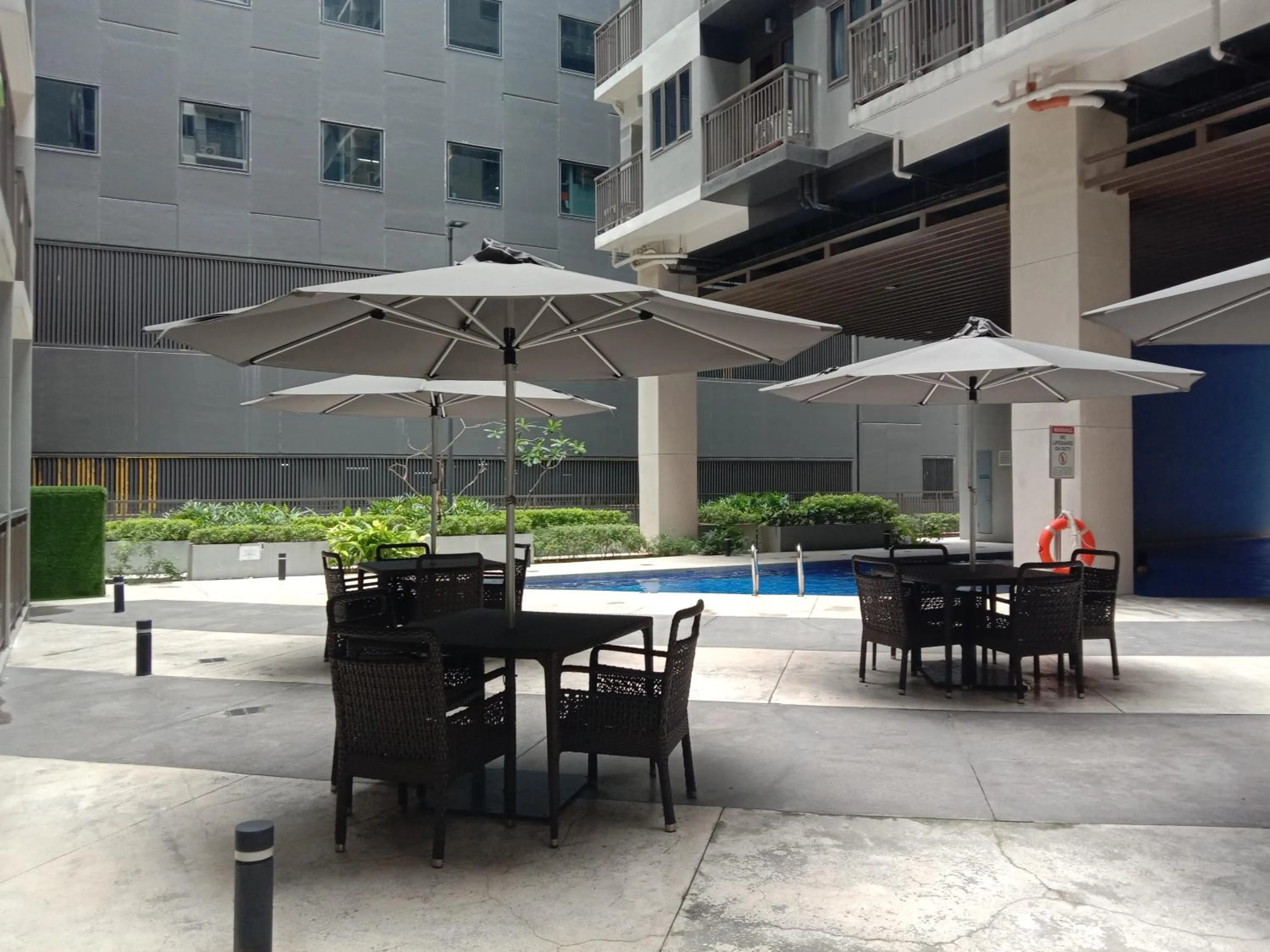 Swimming pool in OASIS CHIC By THE BAY PASAY CITY Near Mall of Asia
