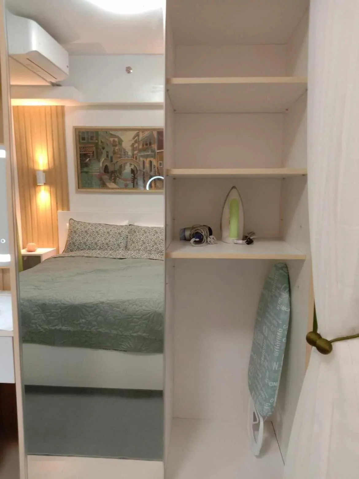 Bed in OASIS CHIC By THE BAY PASAY CITY Near Mall of Asia