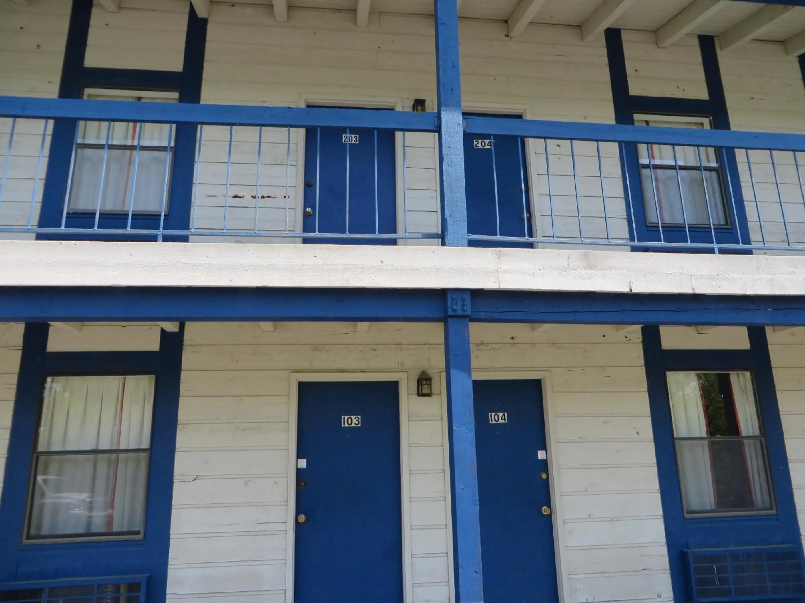Property building in Scottish Inns Motel - Osage Beach