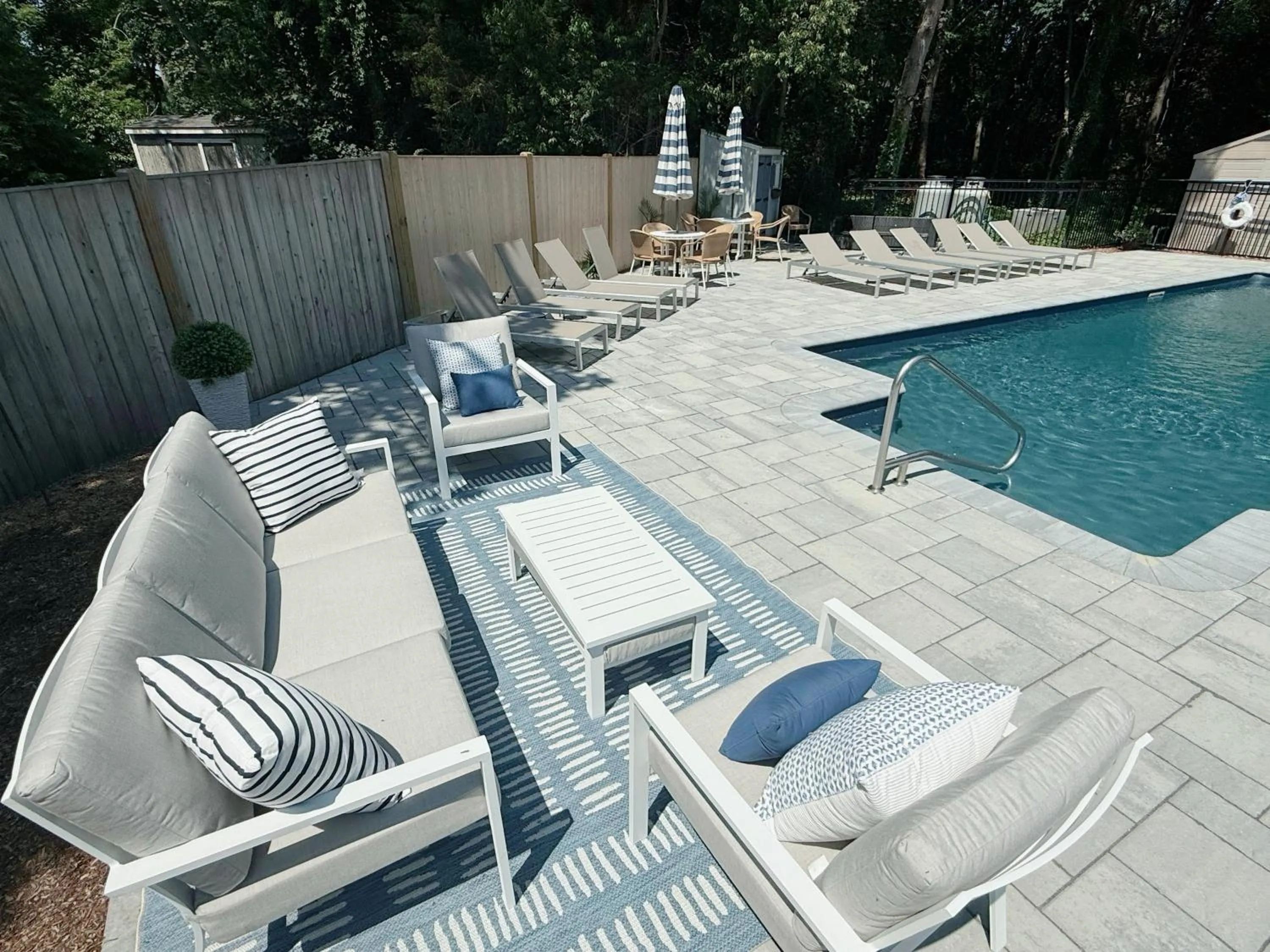 Swimming pool in The Seagrove Suites & Guest Rooms