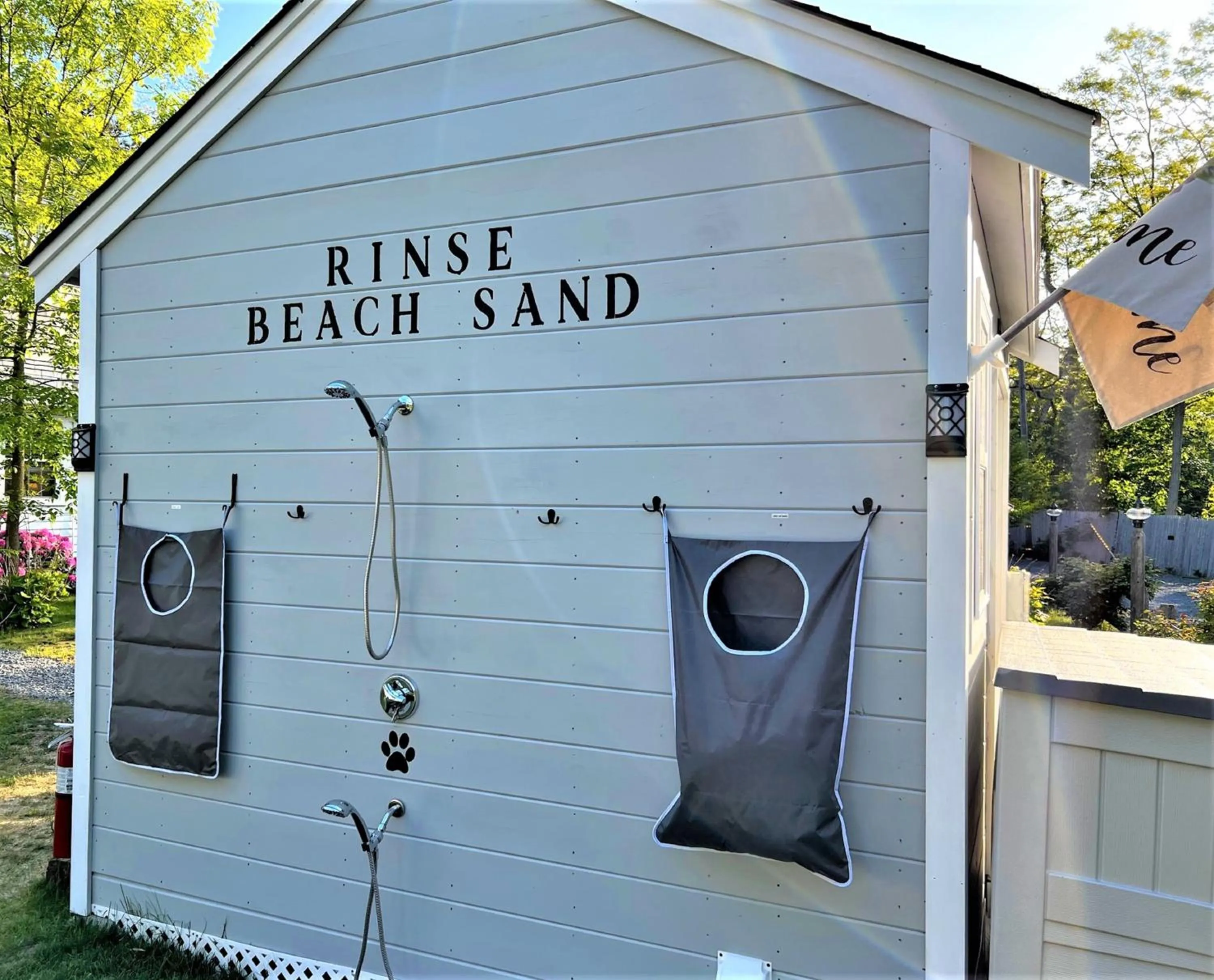 Shower in The Seagrove Suites & Guest Rooms