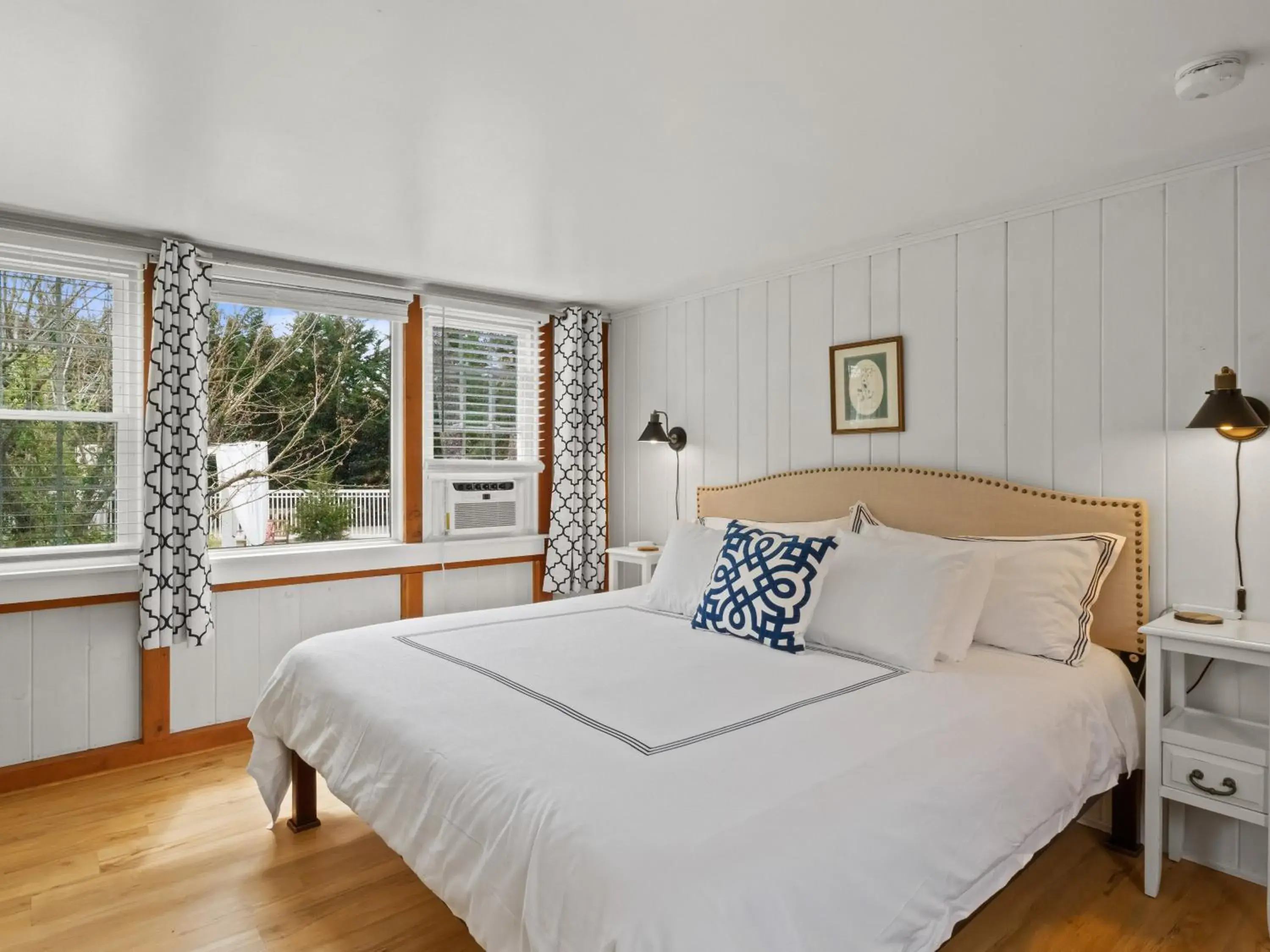 King Studio Suite-Pet Friendly in The Seagrove Suites & Guest Rooms King Studio Suite-Pet Friendly in The Seagrove Suites & Guest Rooms