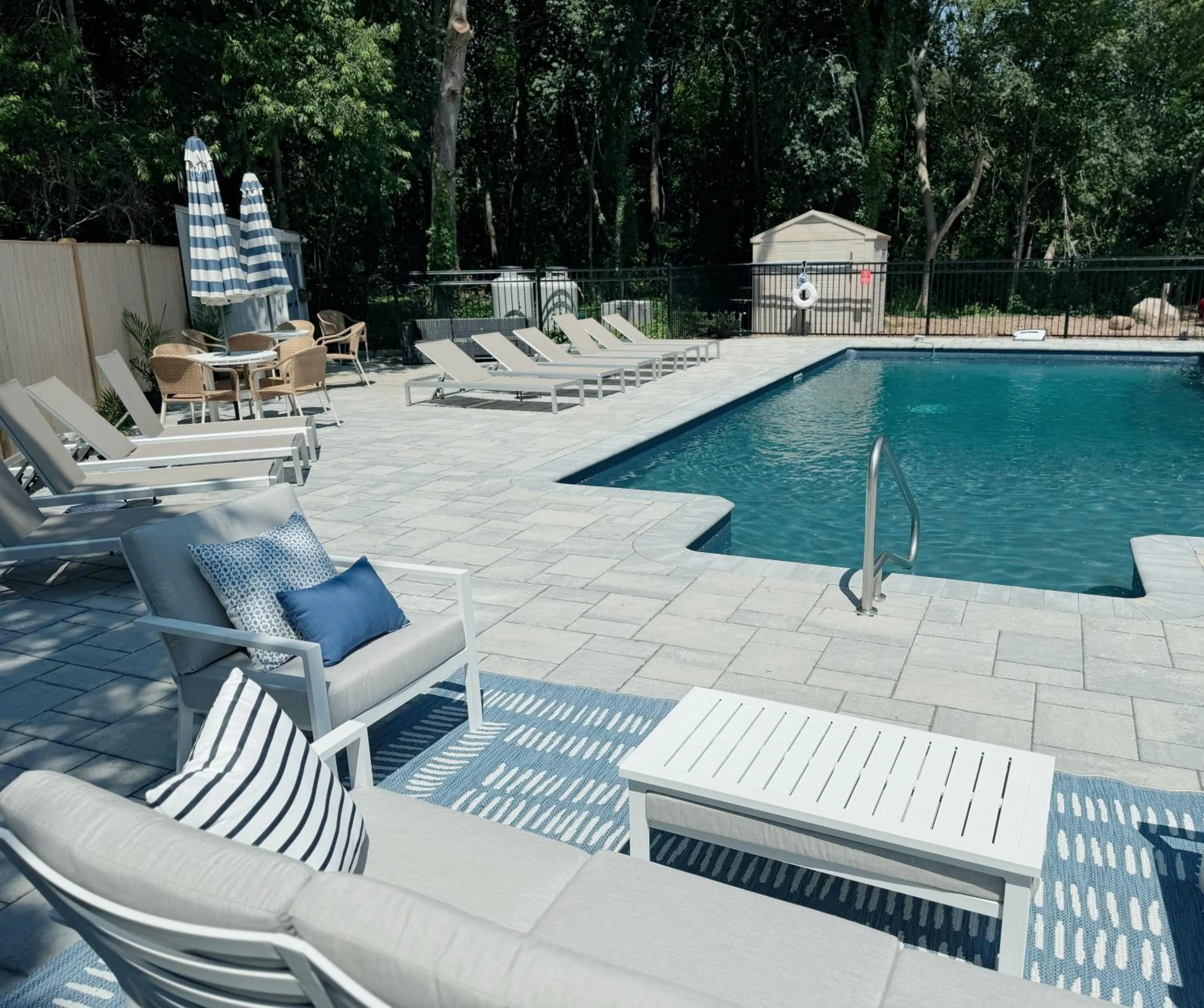 Swimming pool in The Seagrove Suites & Guest Rooms
