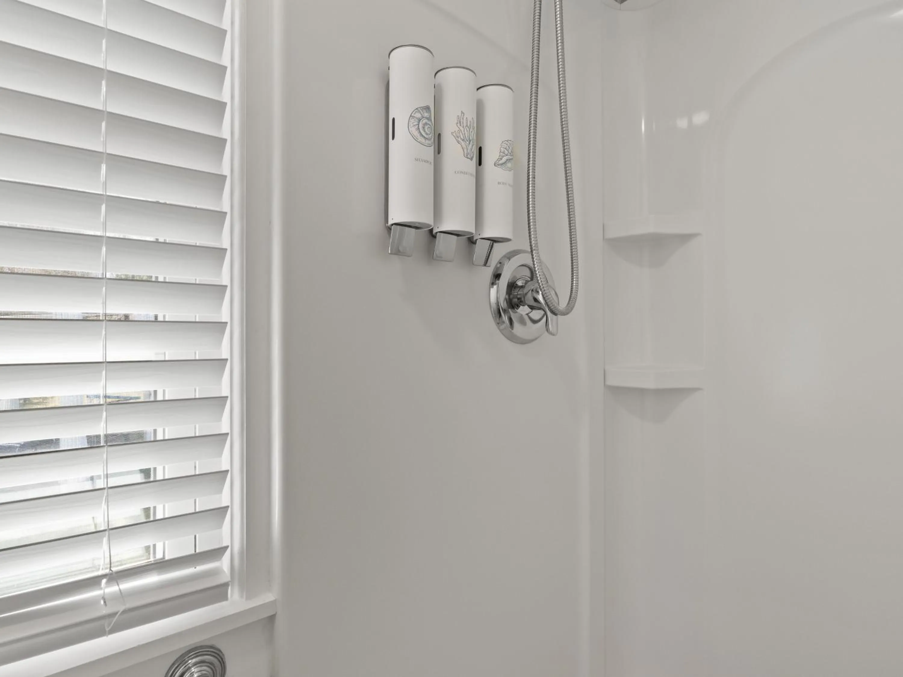 Bathroom in The Seagrove Suites & Guest Rooms