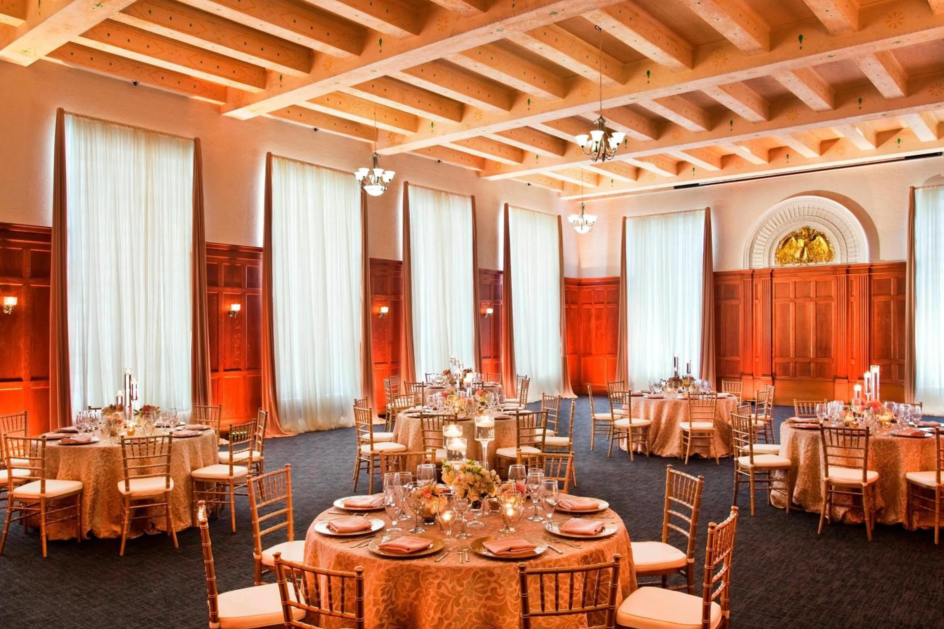 Meeting/conference room in Le Meridien Tampa, The Courthouse