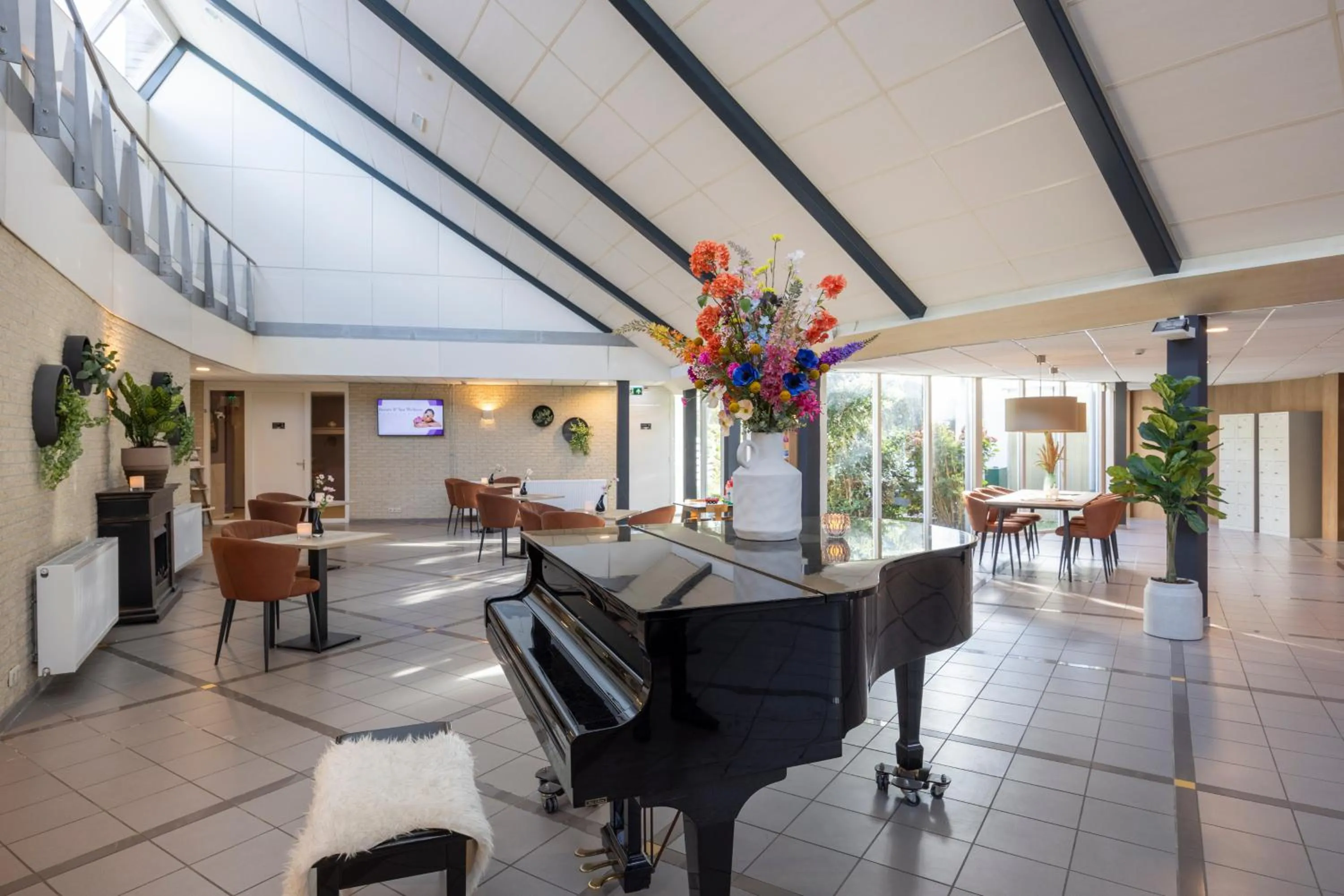 Lobby or reception in Fletcher Hotel - Resort Spaarnwoude