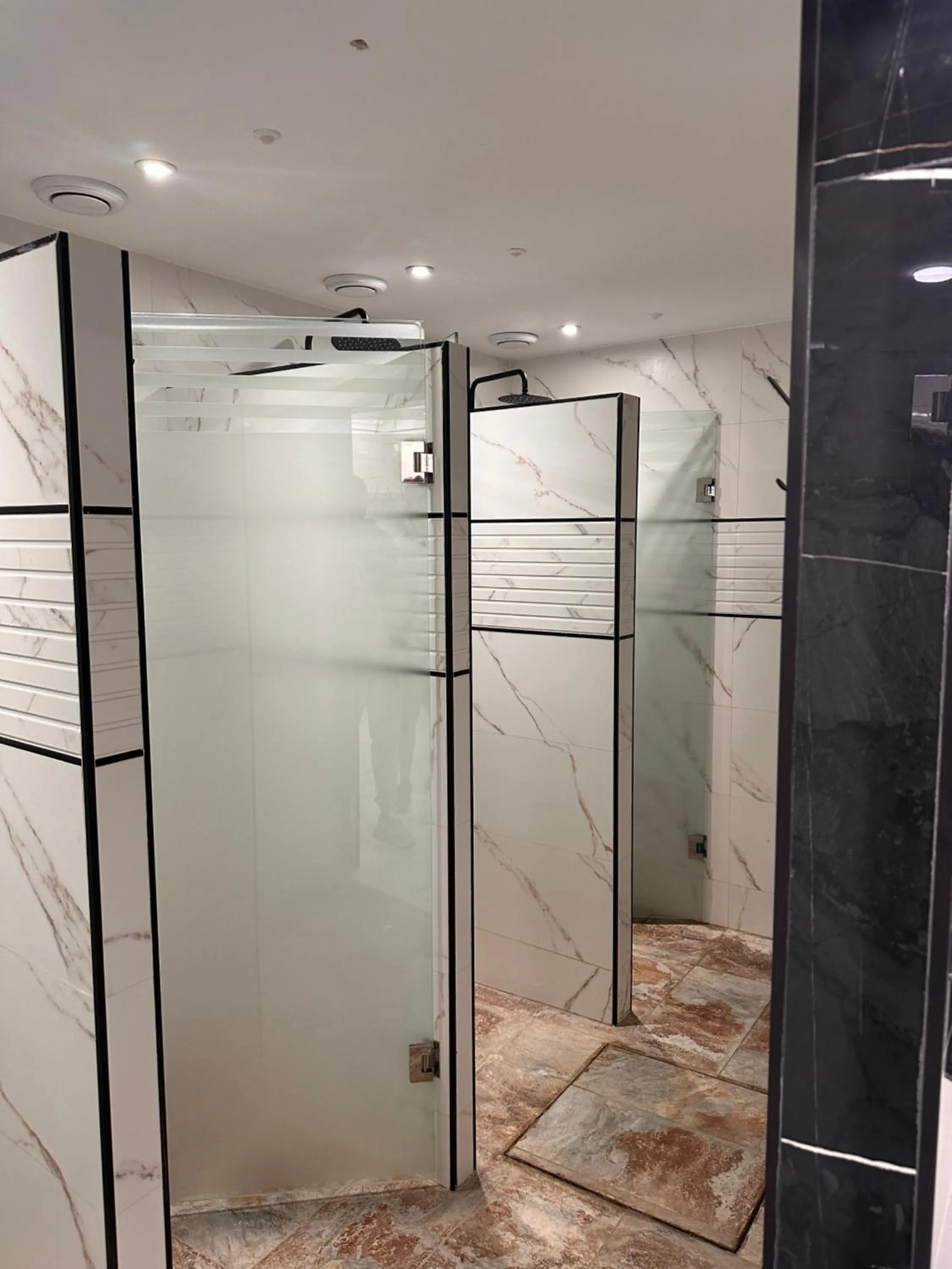 Shower in Hotel Cataleya Al-Hoceima