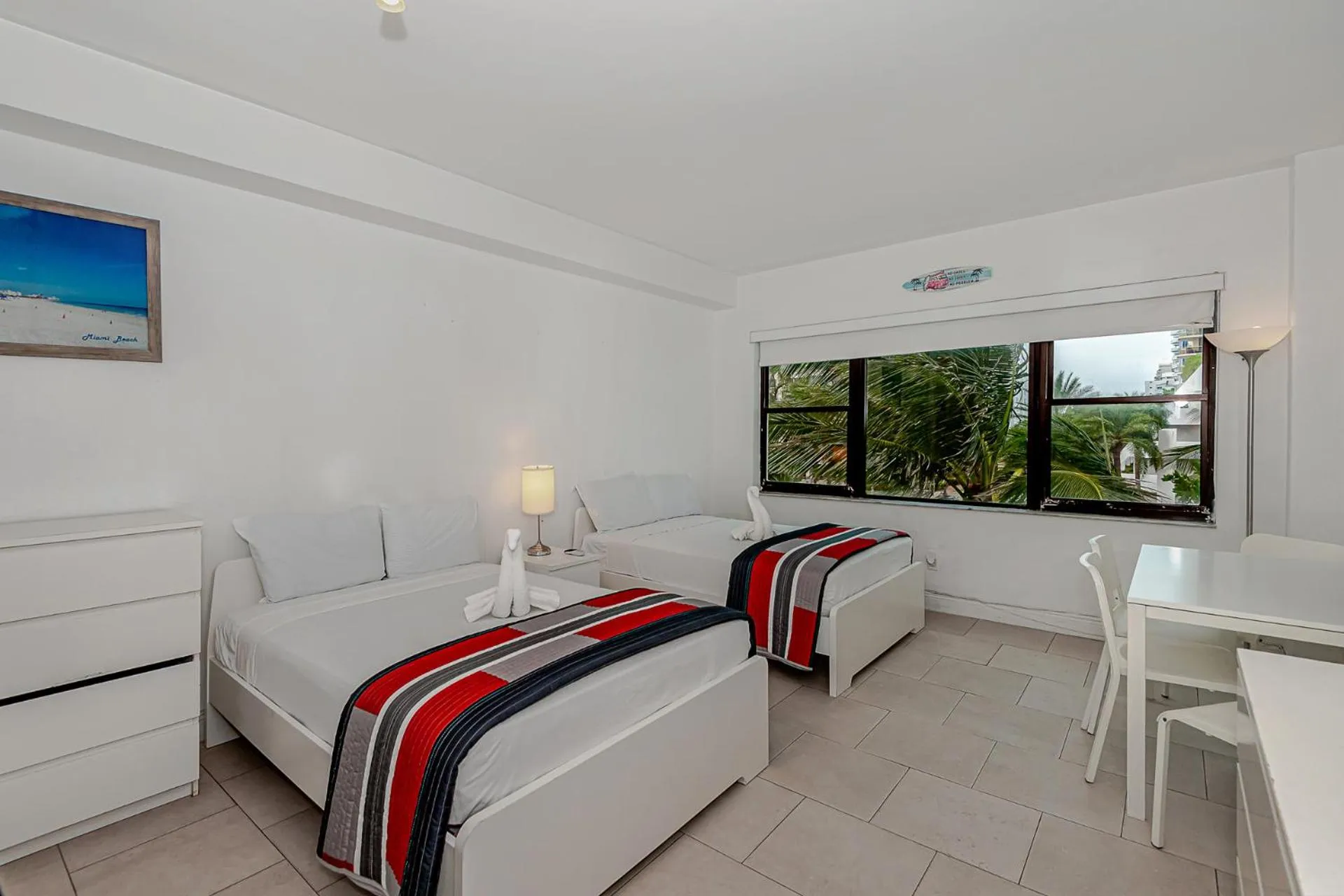 Bed in Beach Front Studio Miami Beach