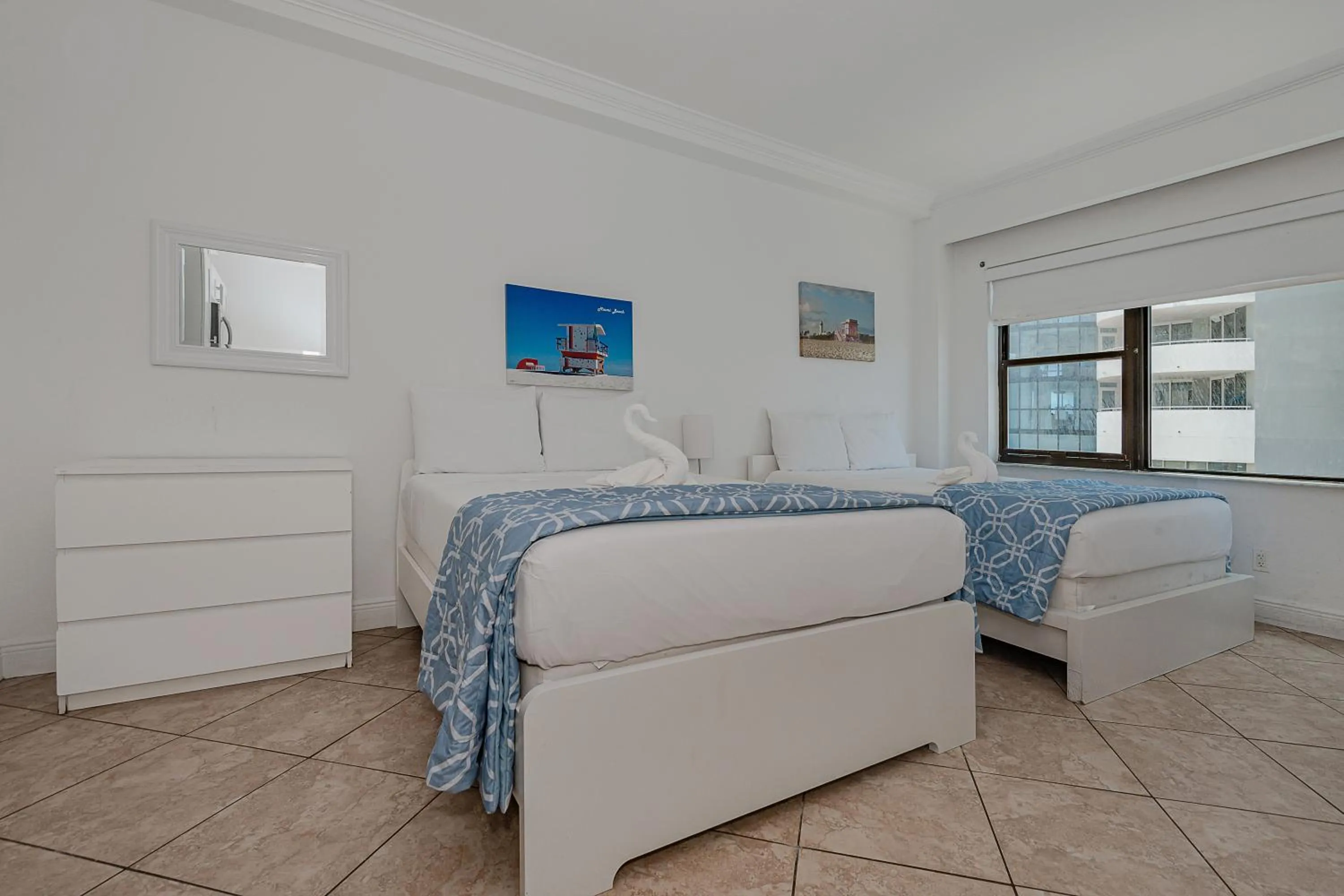 Bed in Beach Front Studio Miami Beach