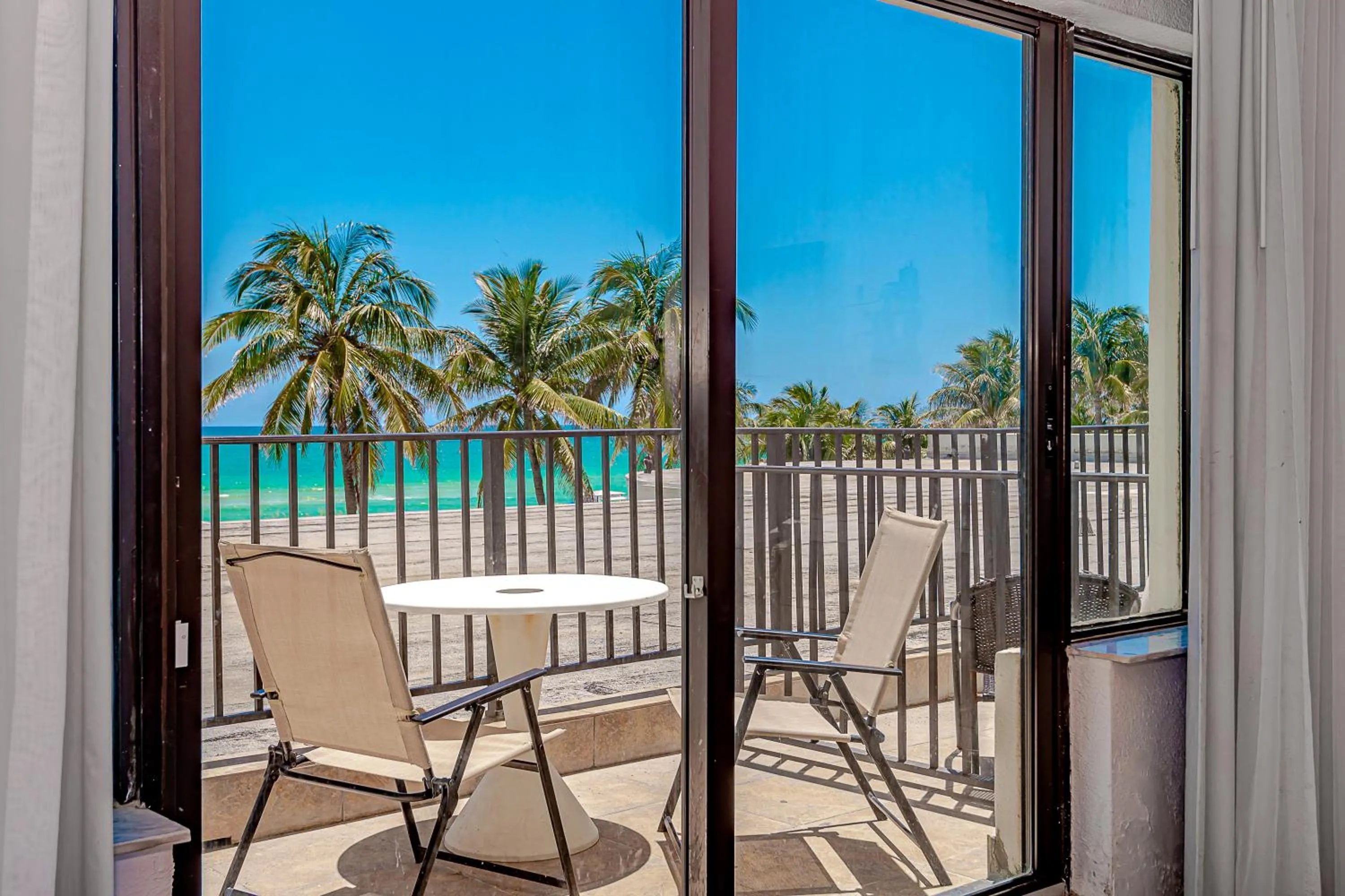 Beach Front Studio Miami Beach