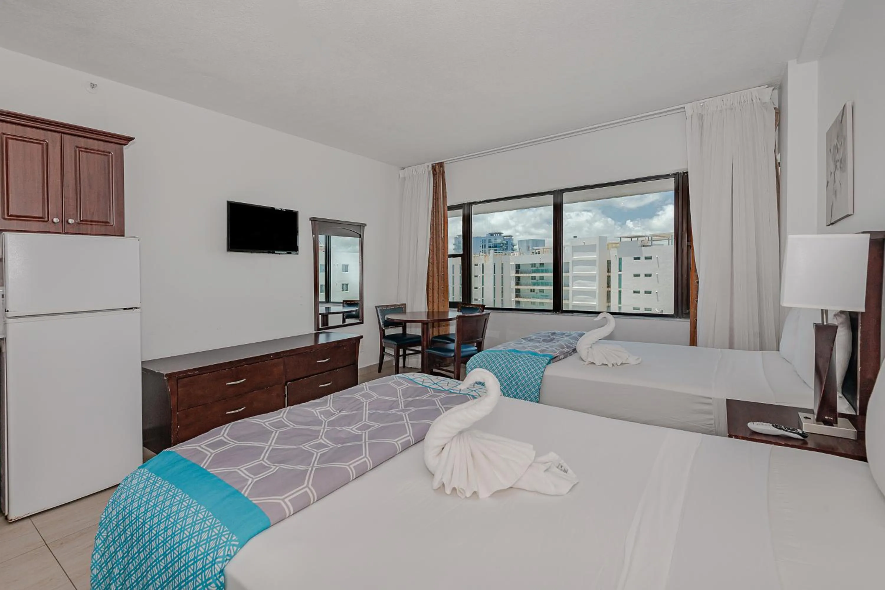 Bed in Beach Front Studio Miami Beach