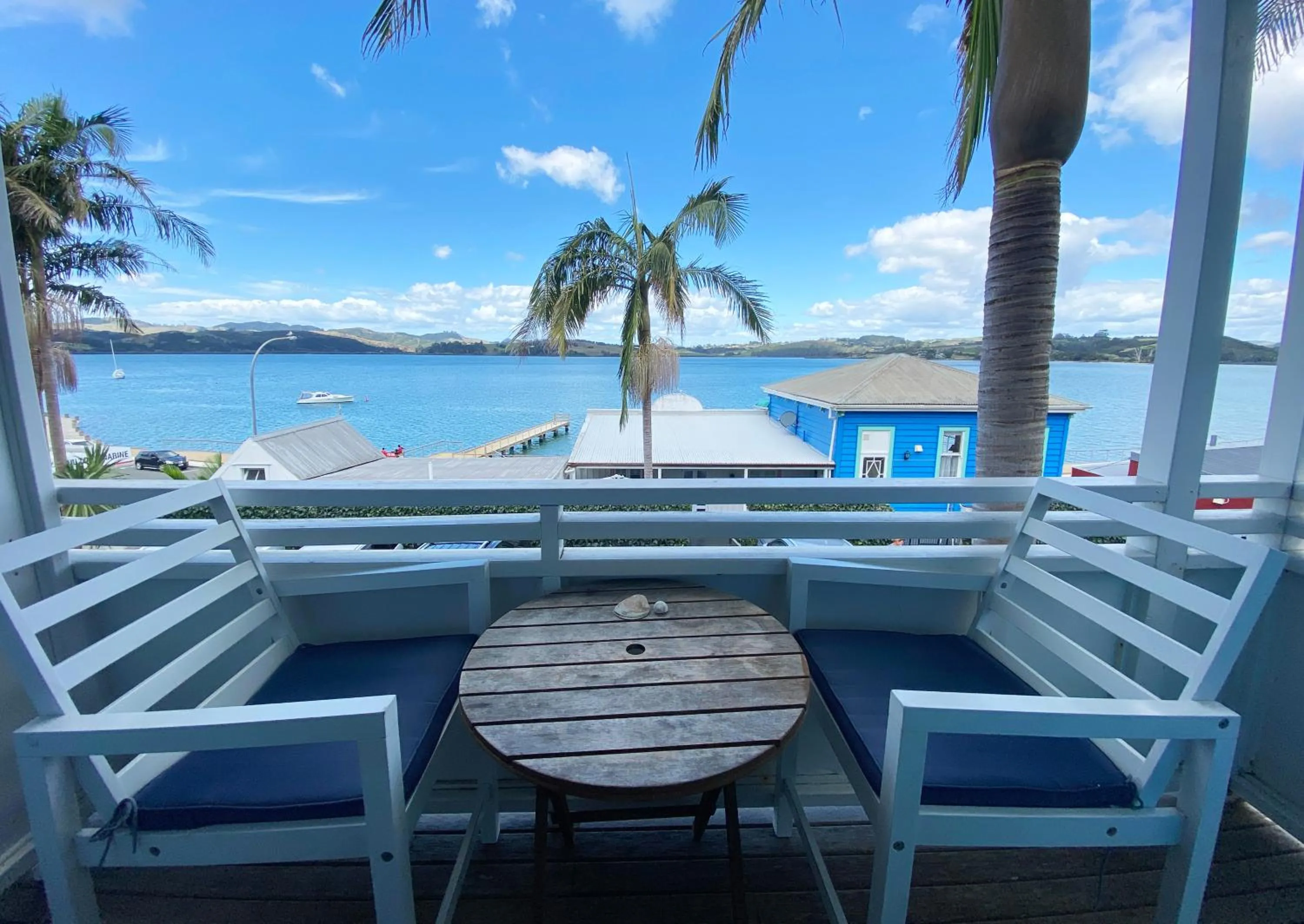 Day in Mangonui Waterfront Apartments