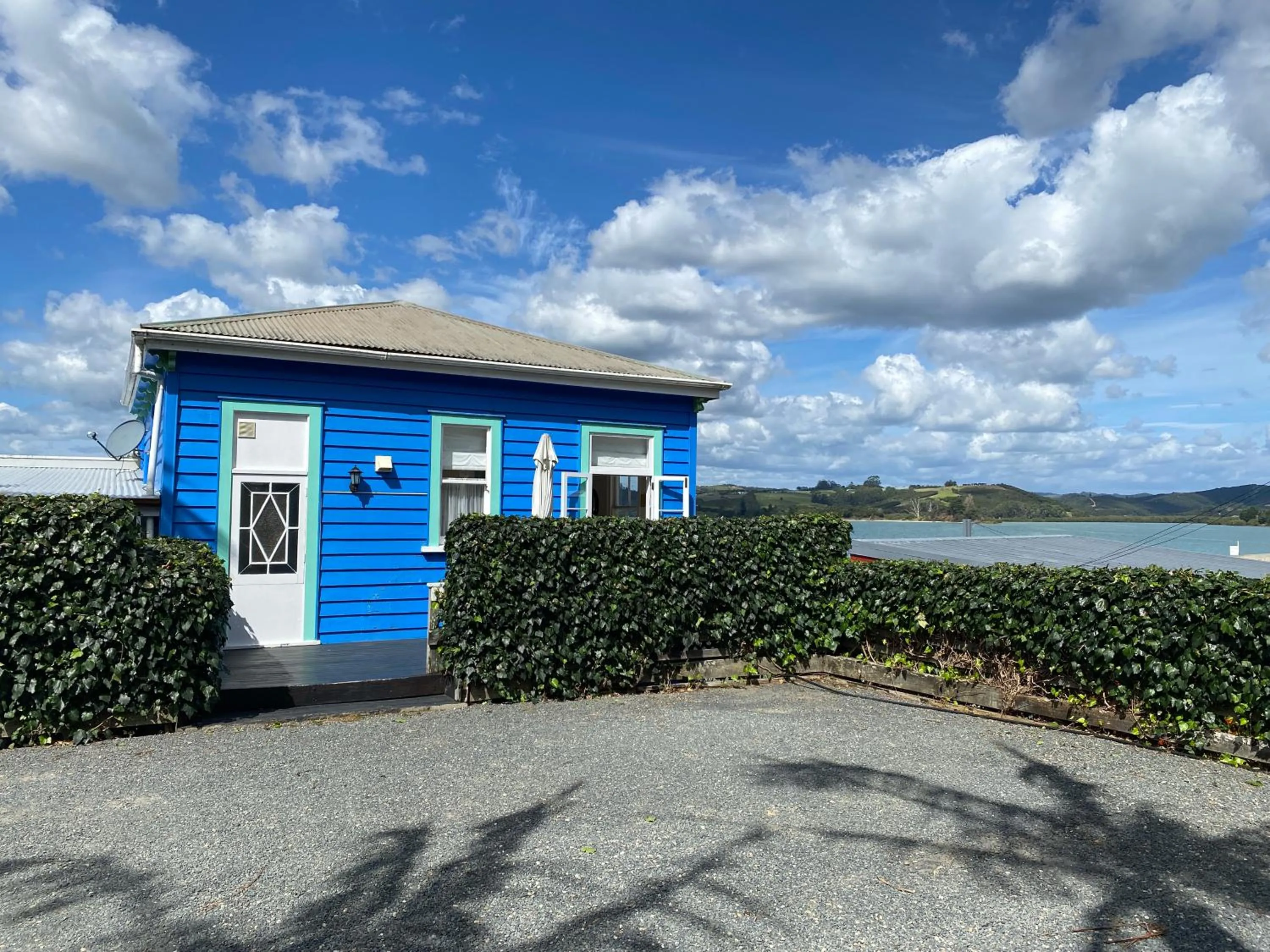 Property building in Mangonui Waterfront Apartments