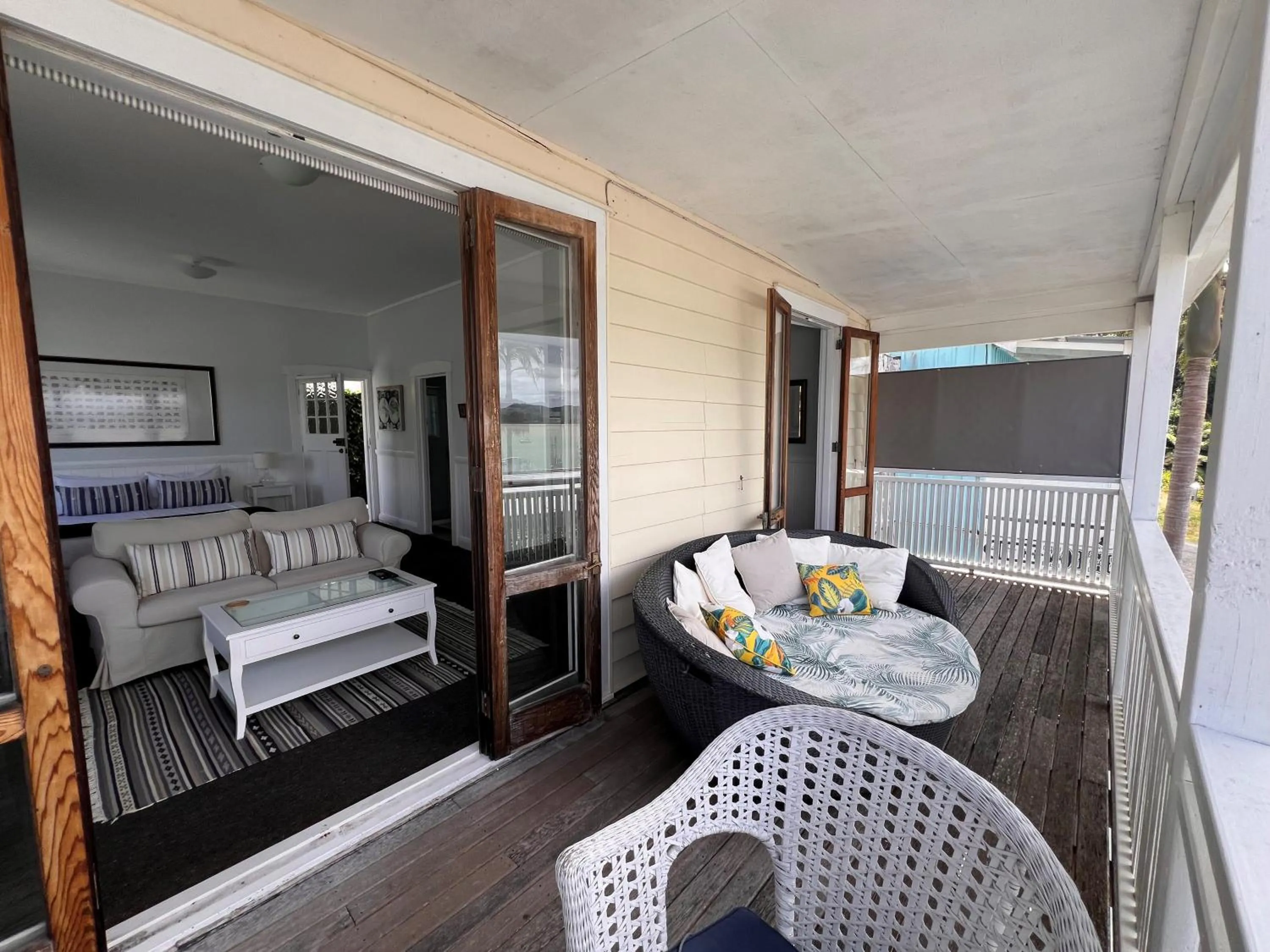 Bed in Mangonui Waterfront Apartments