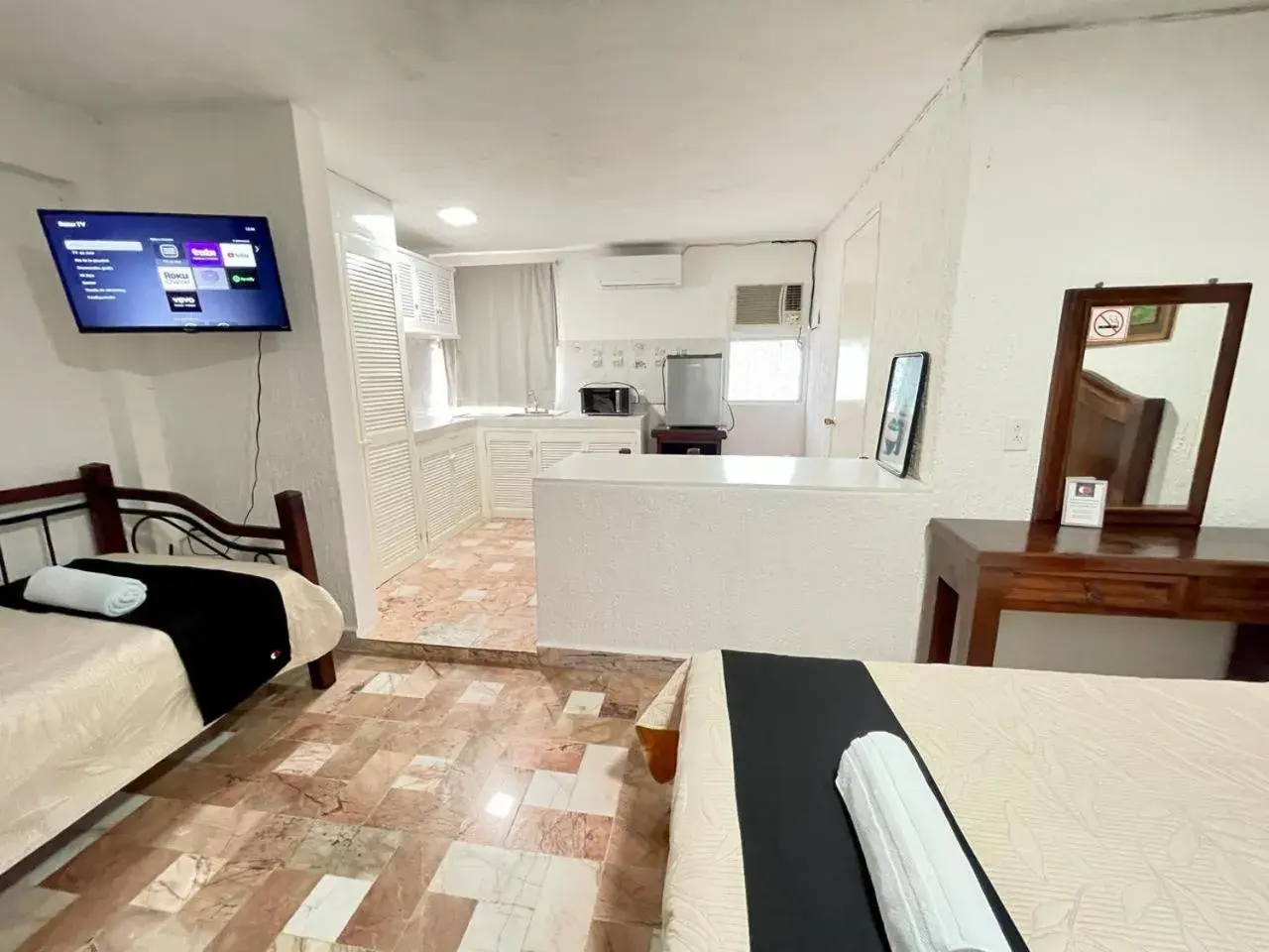 Luxury Quadruple Room in Hotel Farallon Inn Cancún Luxury Quadruple Room in Hotel Farallon Inn Cancún