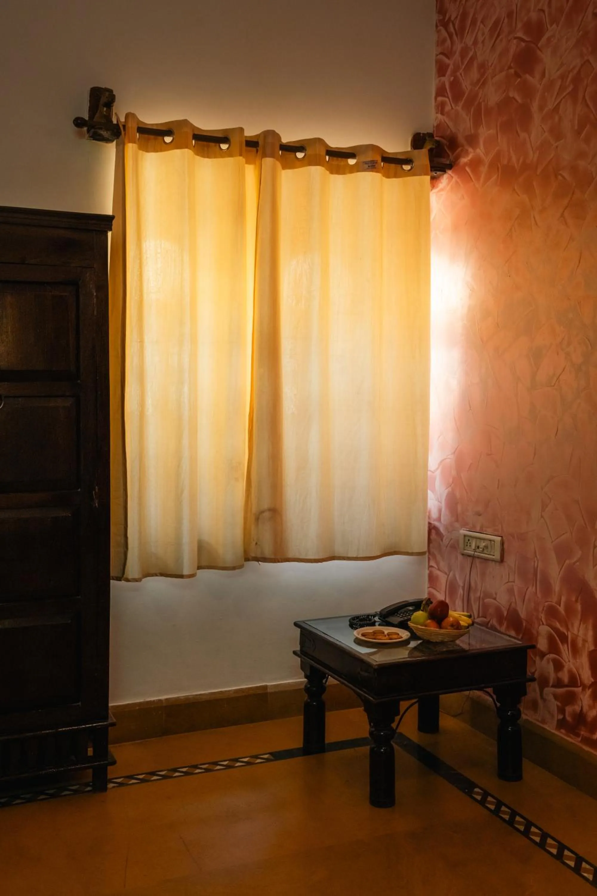 furniture, Bed in The Elite Castle