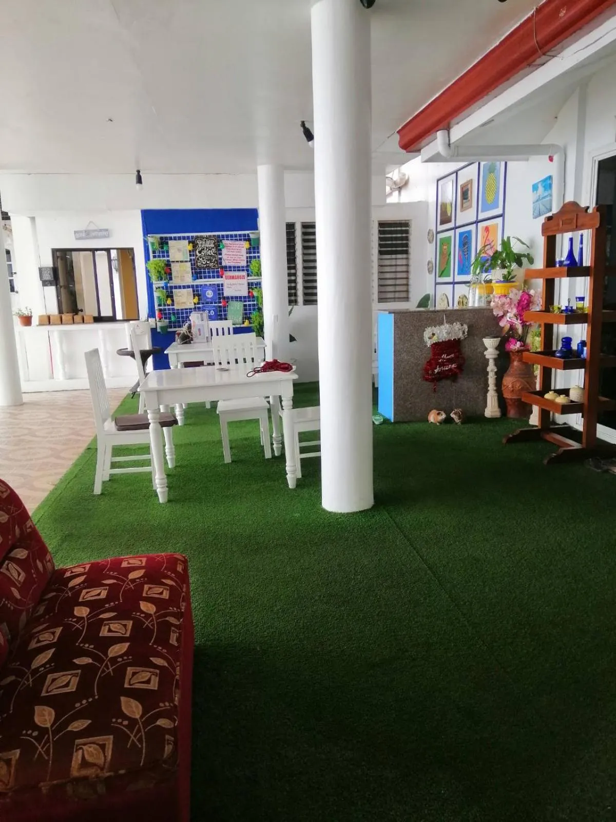 Seating area in Germaroze