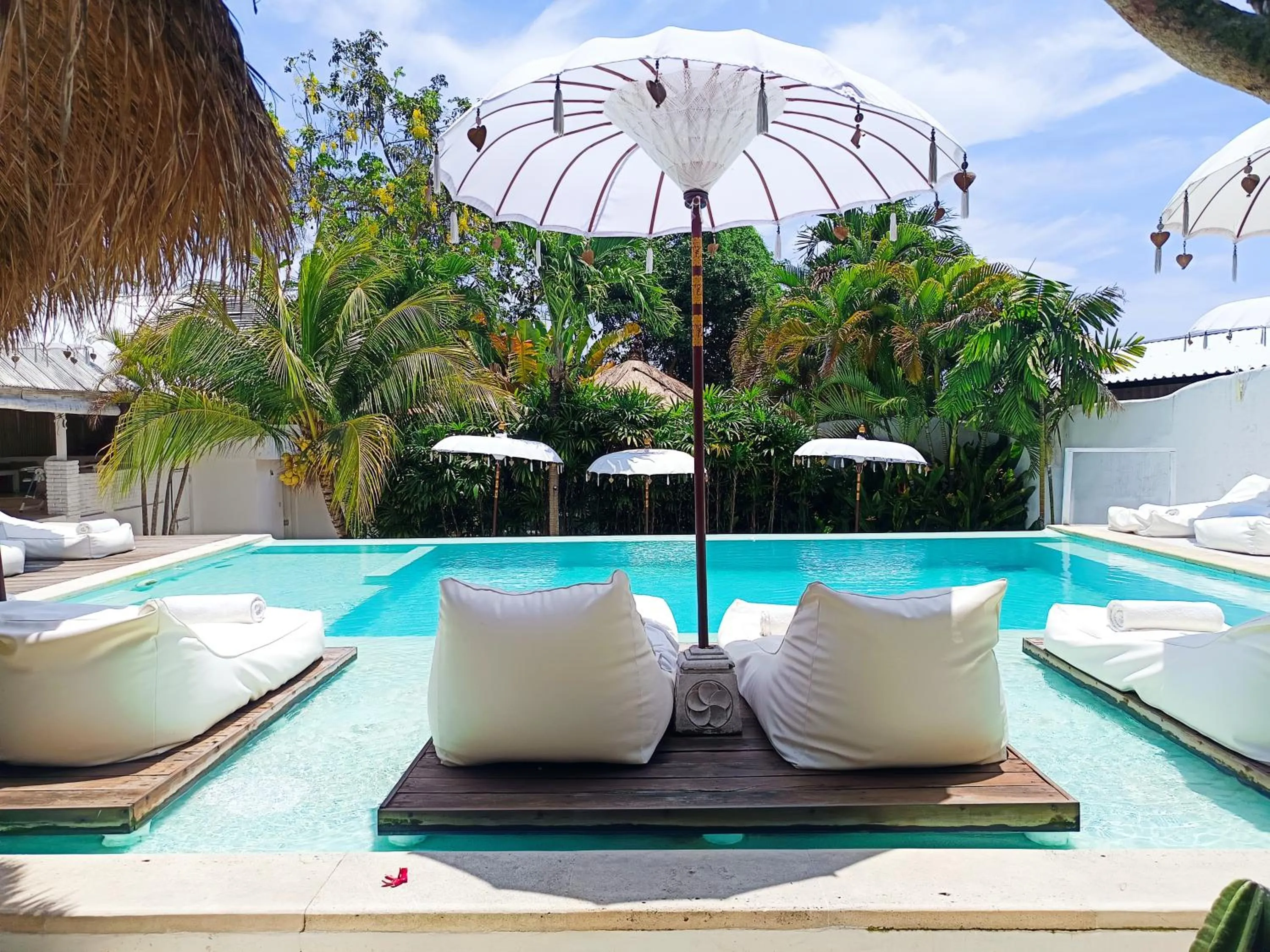 Swimming pool in Sal Secret Spot