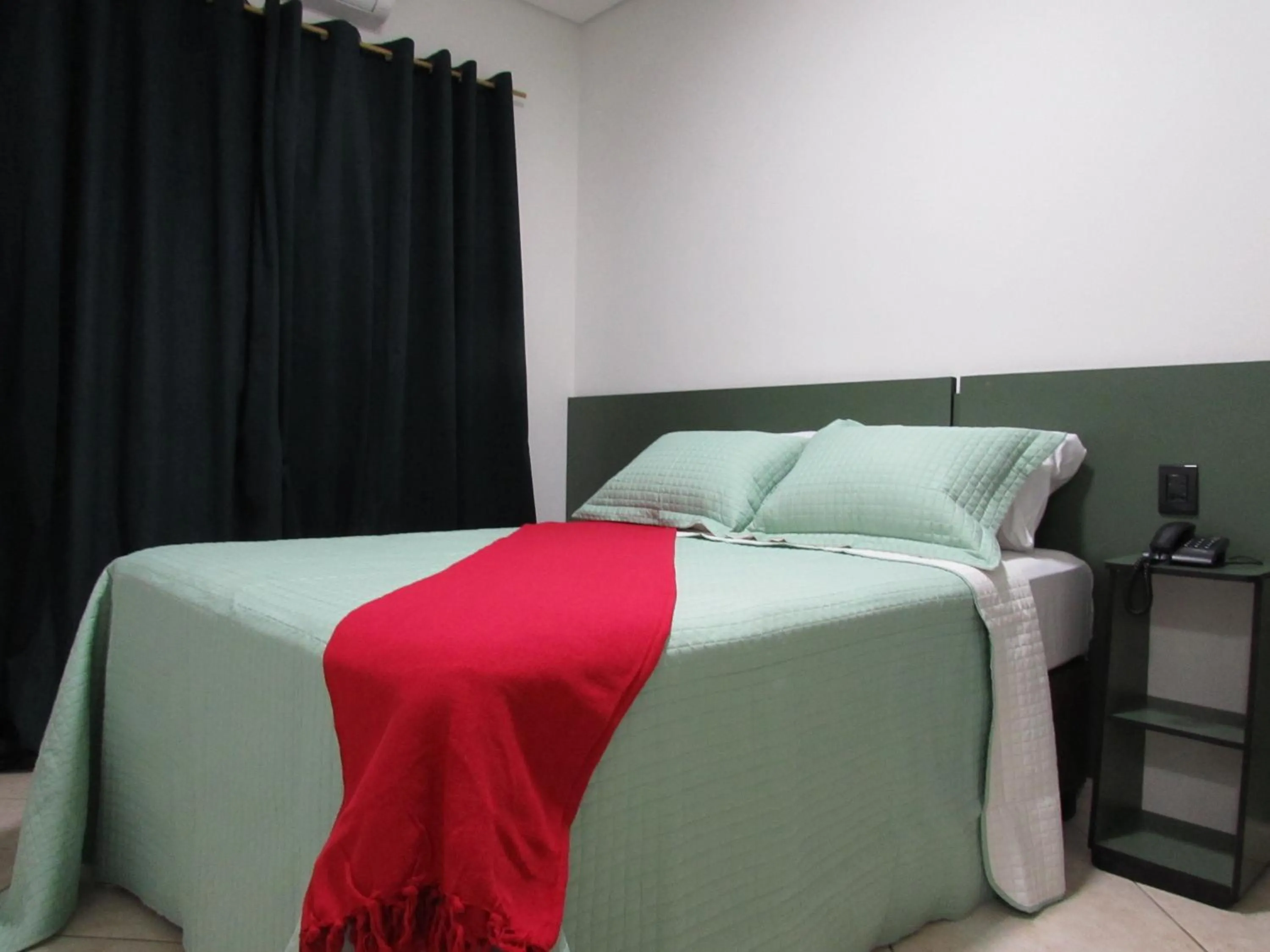 Superior Double Room - single occupancy in "Hotel Paramount" Próximo a 25 Março, Brás, Bom Retiro, Exporcenter Norte e Distrito do Anhembi