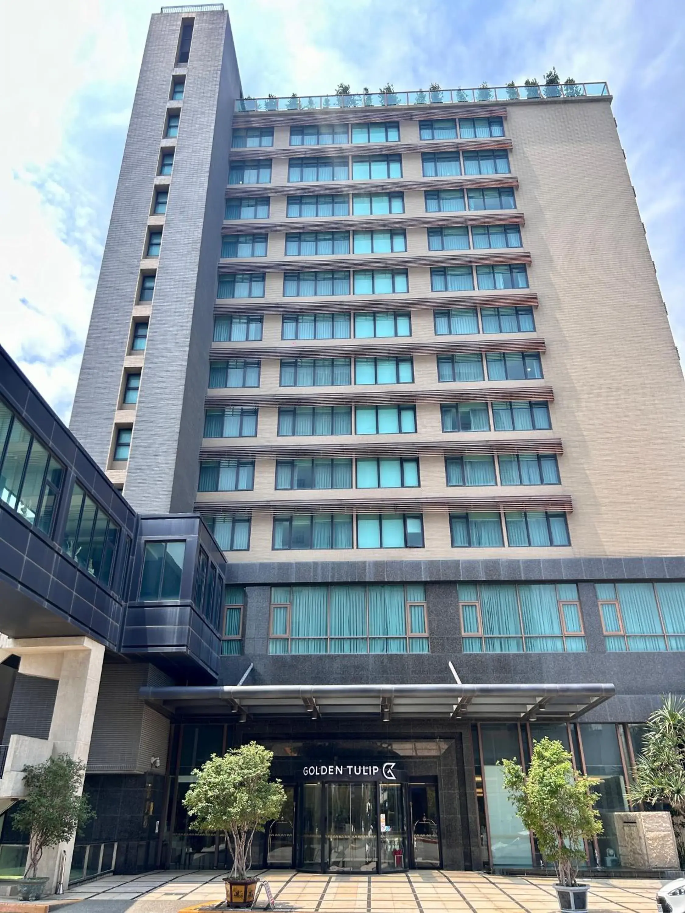 Property building in Golden Tulip Zhong Xin Hotel Taichung Property building in Golden Tulip Zhong Xin Hotel Taichung