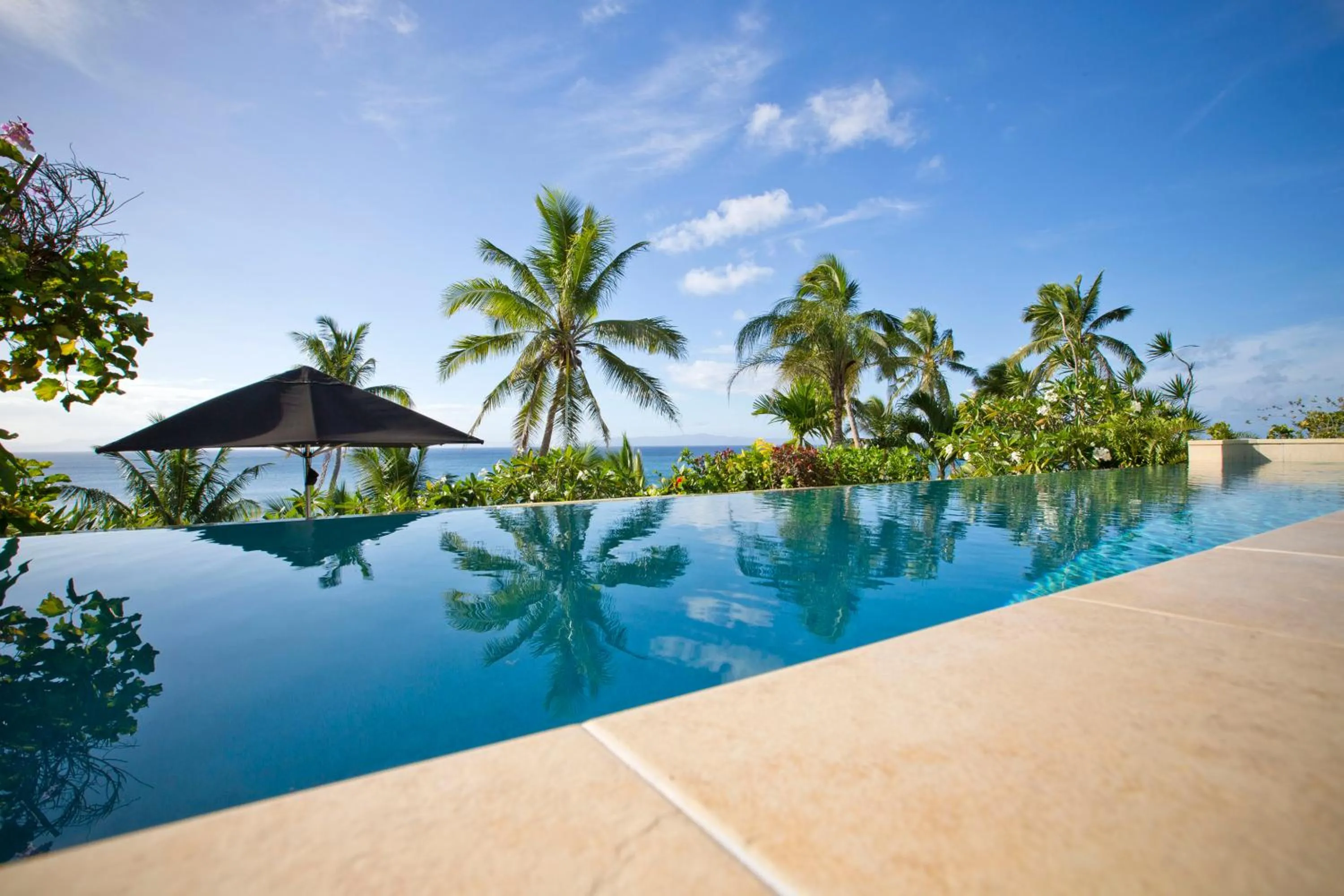 Swimming pool in Taveuni Palms Resort