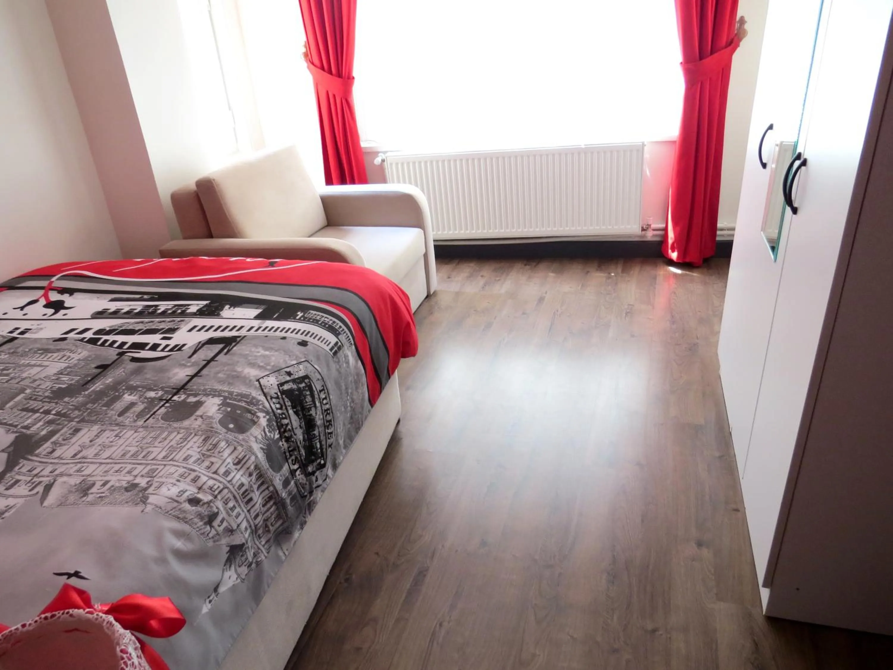 Bedroom, Bed in Istanberry - Berry Life Apartments