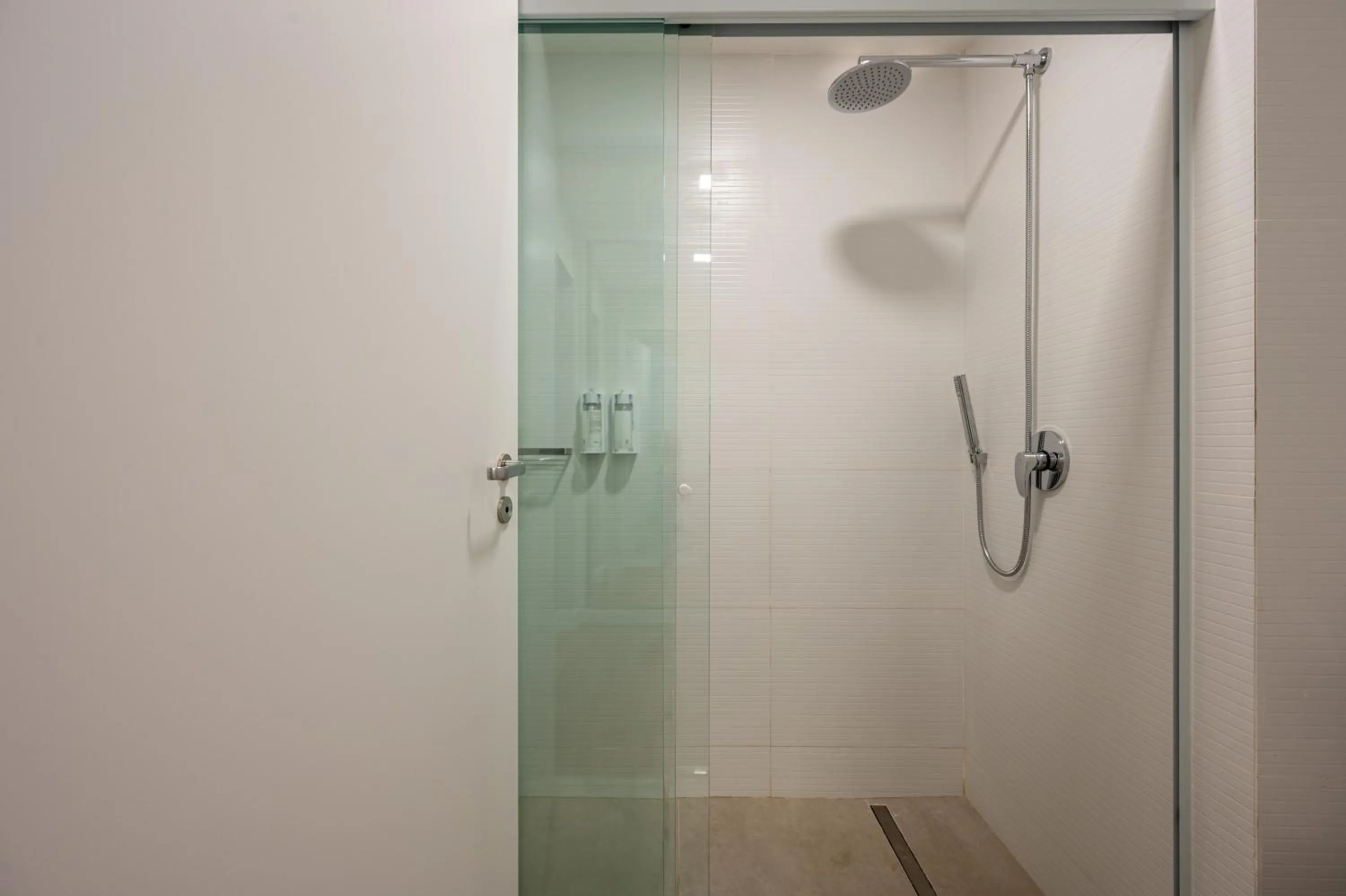 Shower in Wanderlust Experience Hotel BW Signature Collection OFICIAL