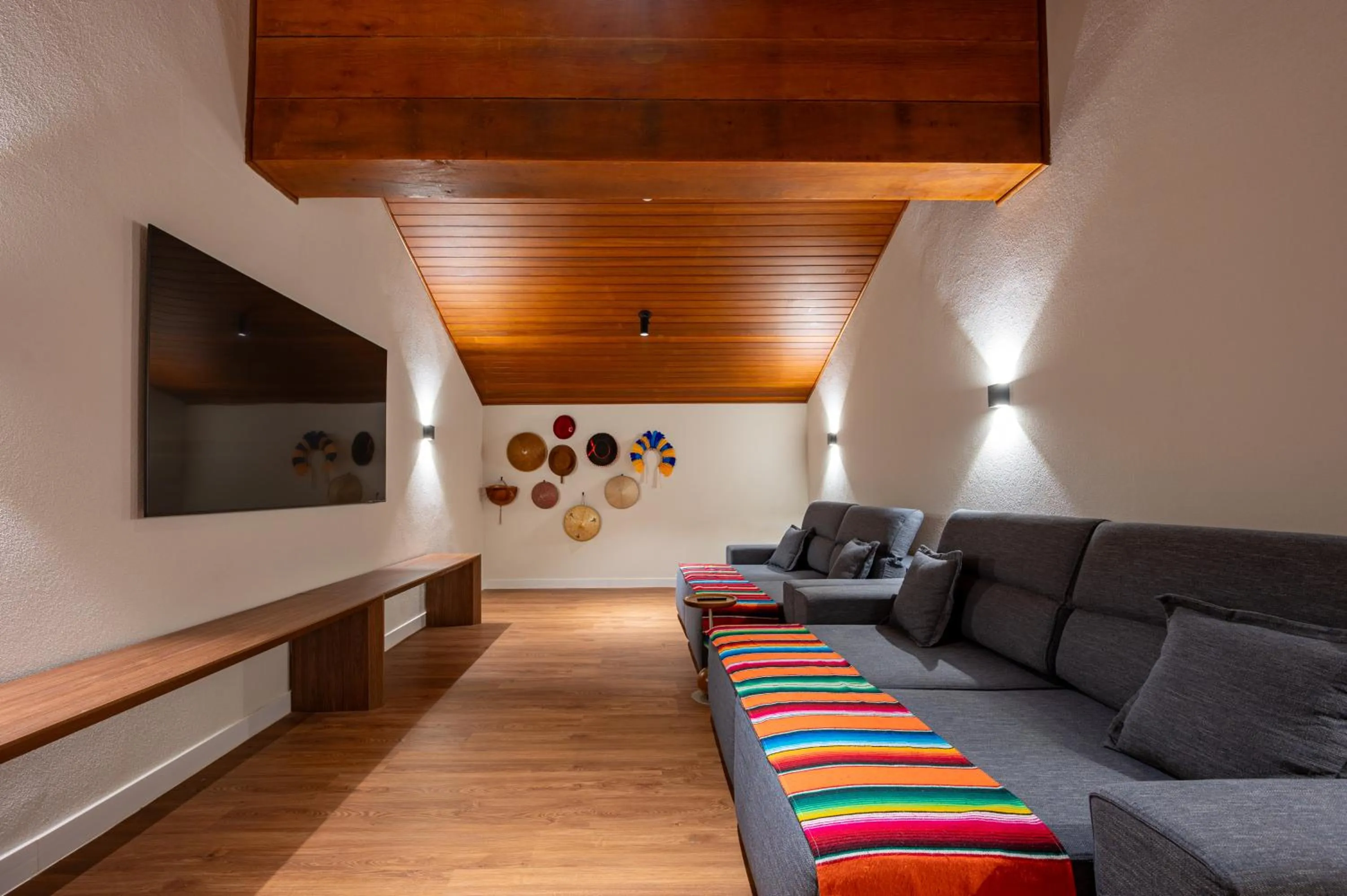 Communal lounge/ TV room in Wanderlust Experience Hotel BW Signature Collection OFICIAL