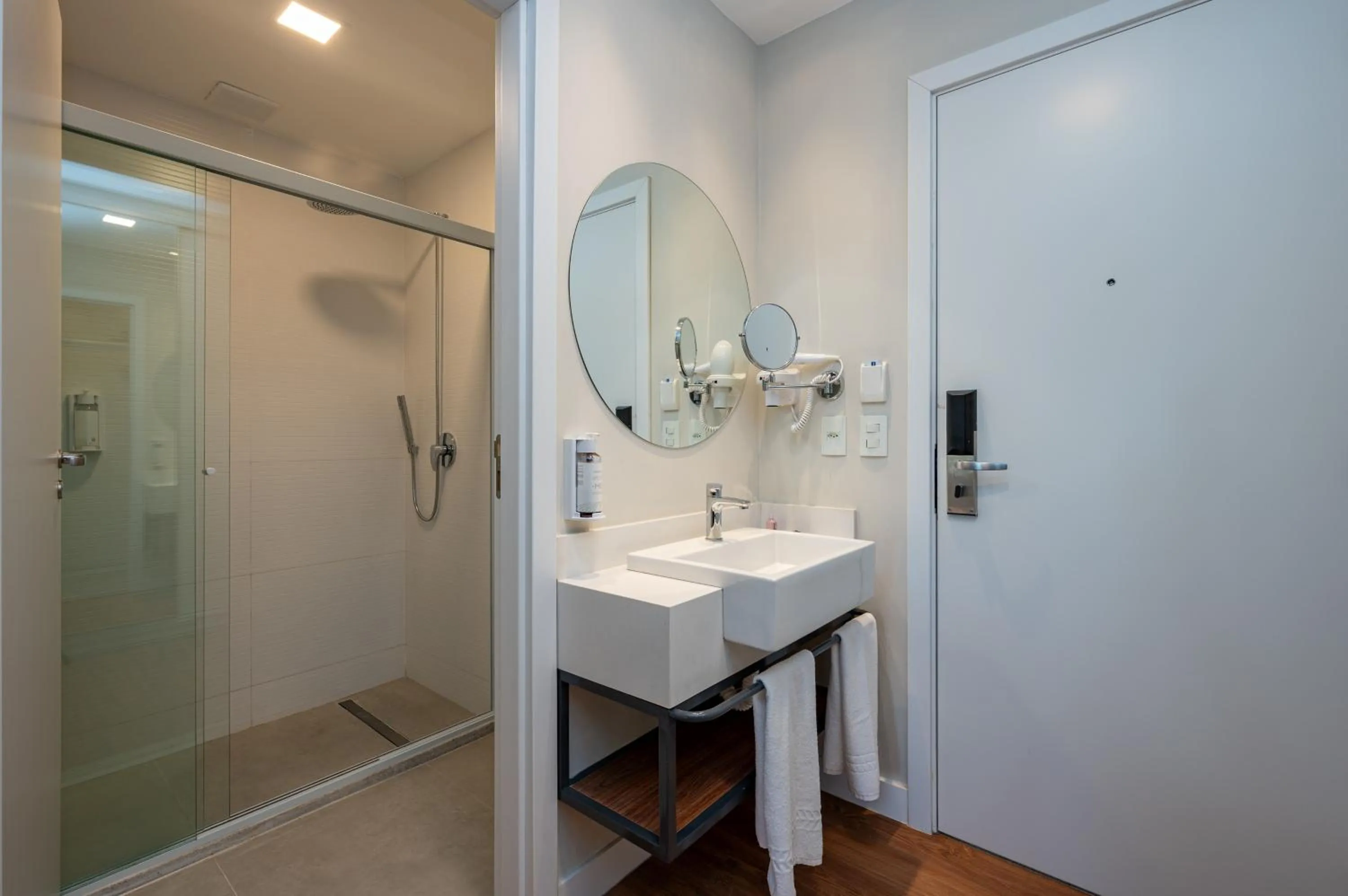 Shower in Wanderlust Experience Hotel BW Signature Collection OFICIAL