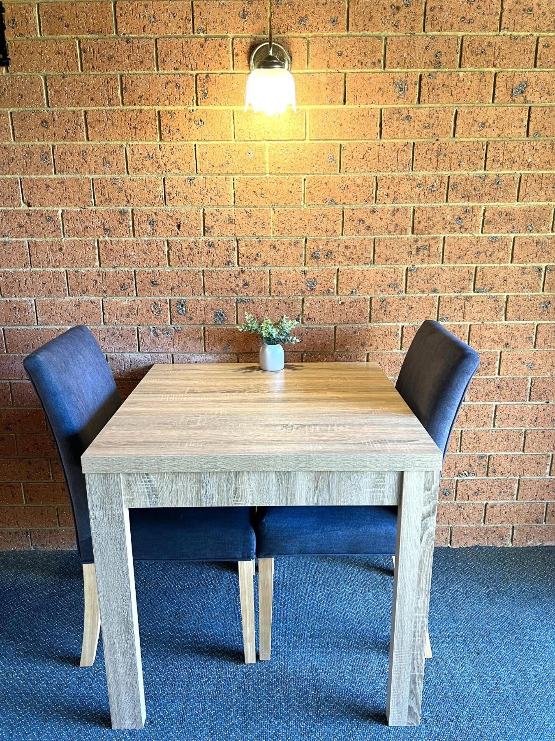 Seating area in Alexandra Motor Inn