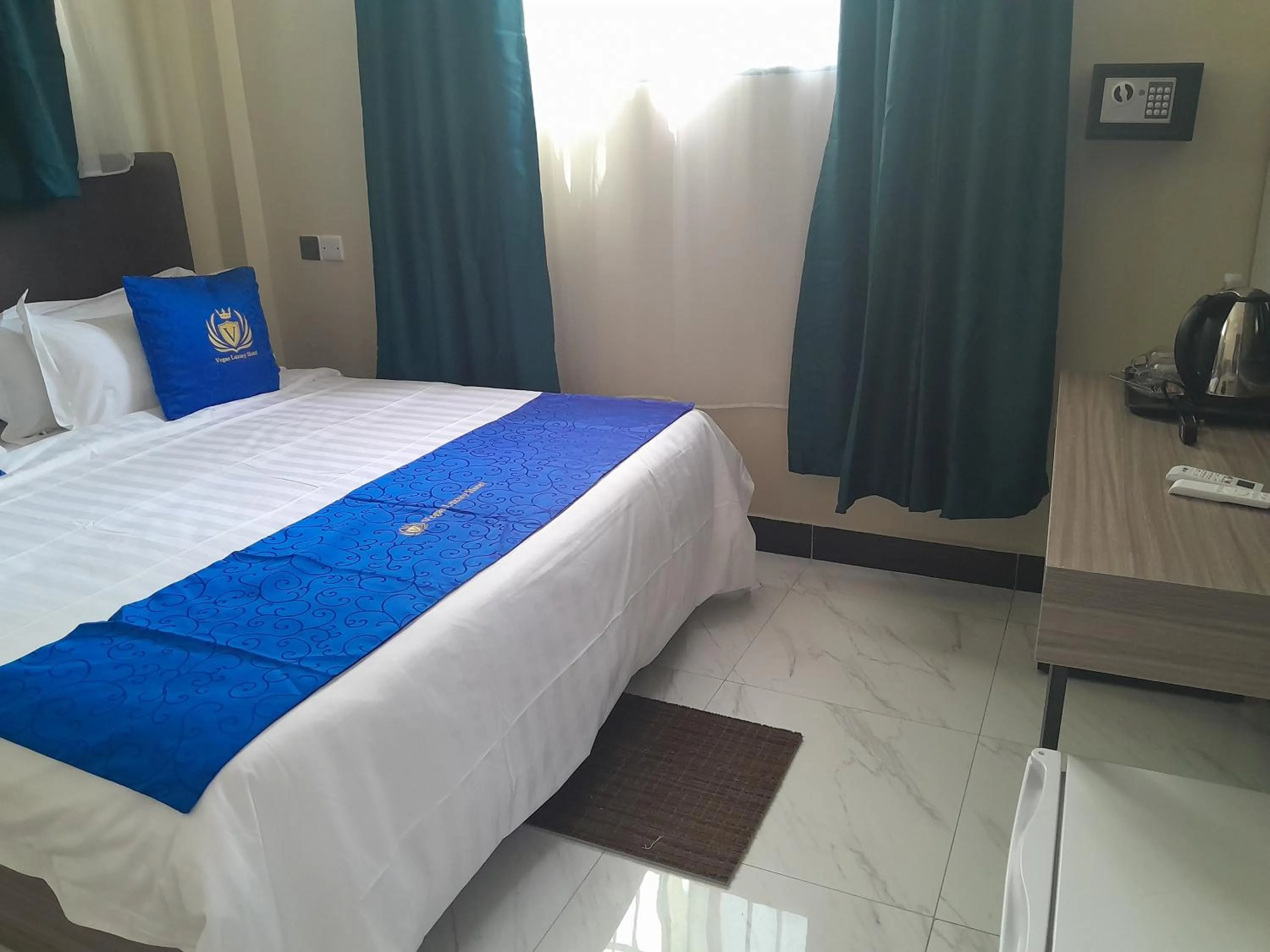 Bed in VEGAS LUXURY HOTEL