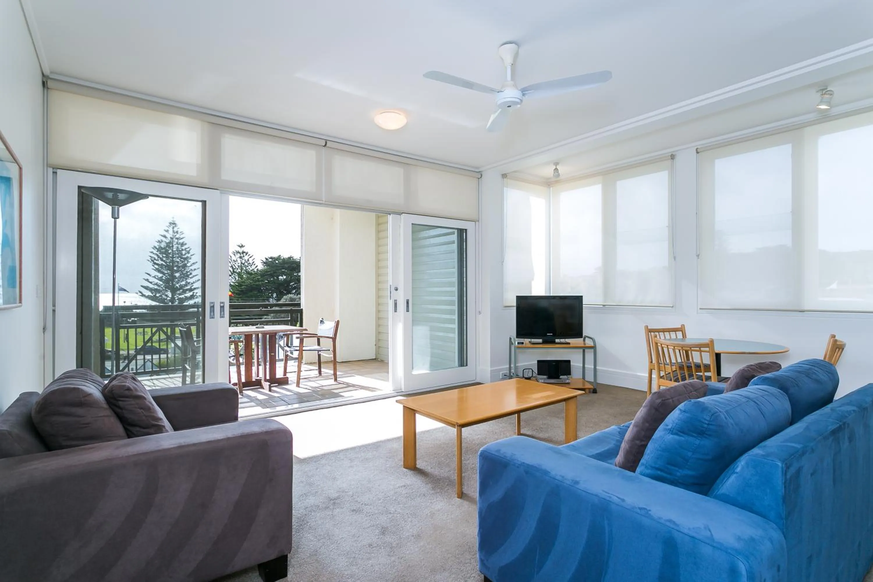 Living room in Portsea Village Resort