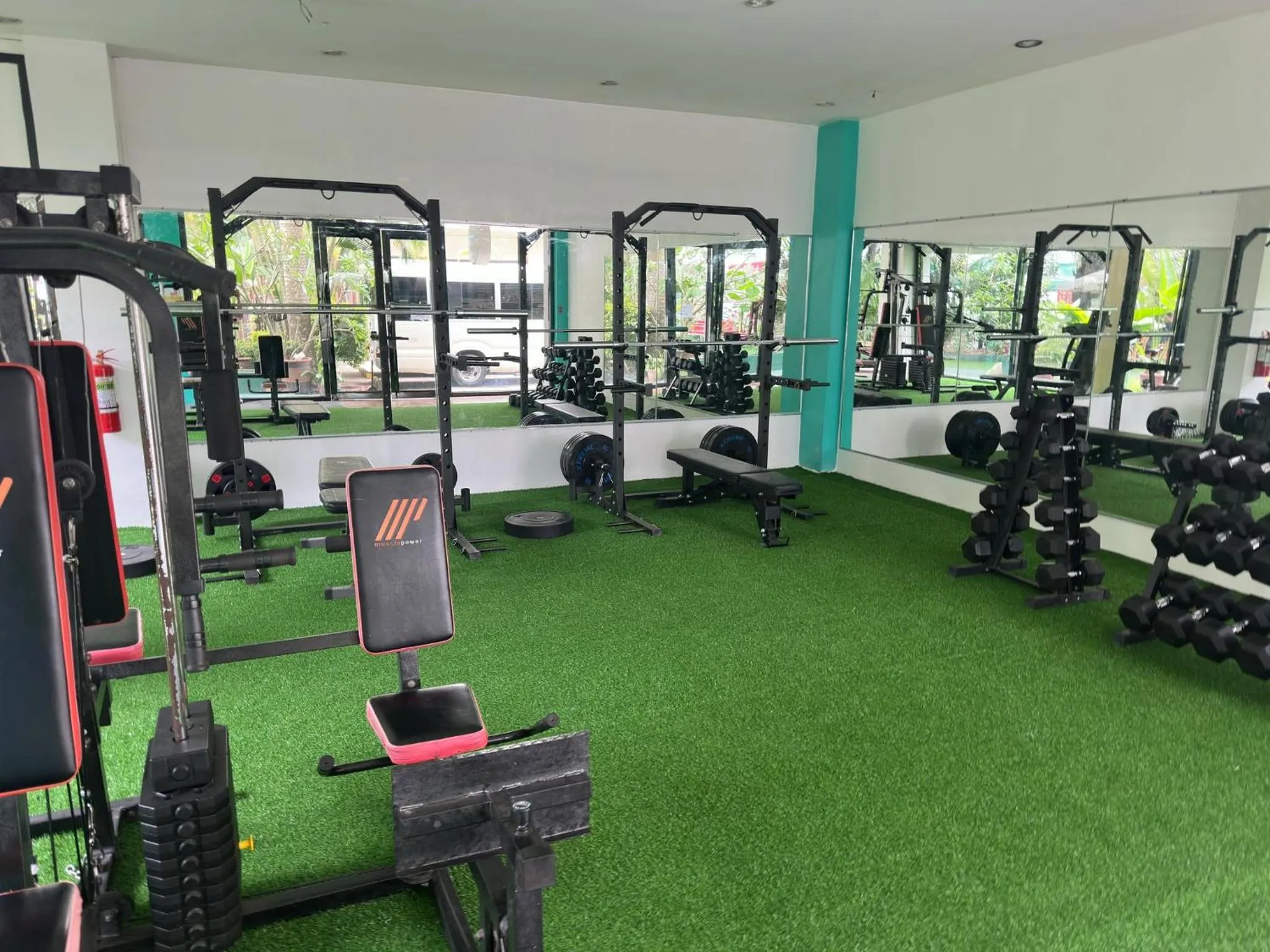 Fitness centre/facilities in Palawan Uno Hotel