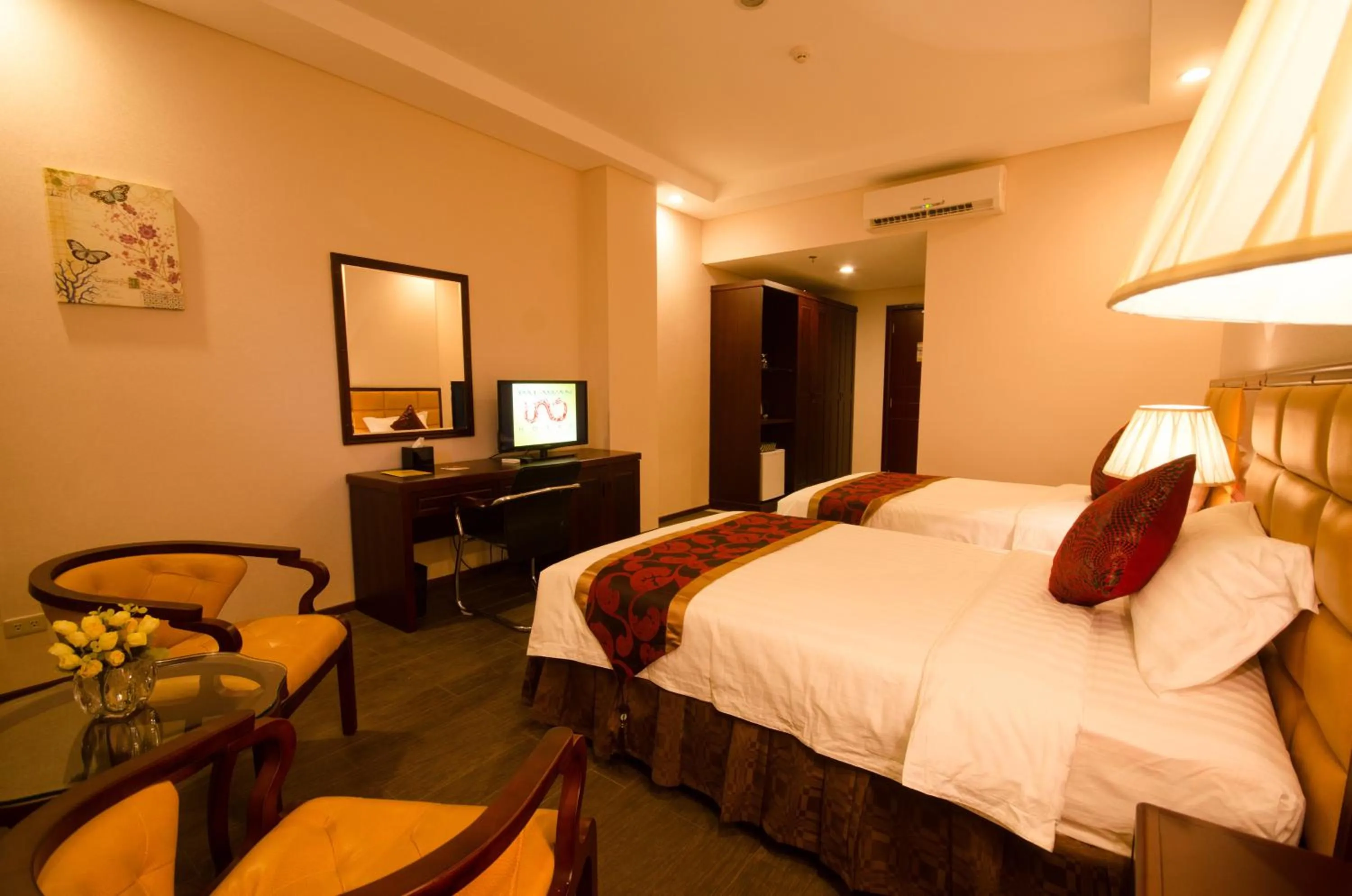 Bedroom, Bed in Palawan Uno Hotel