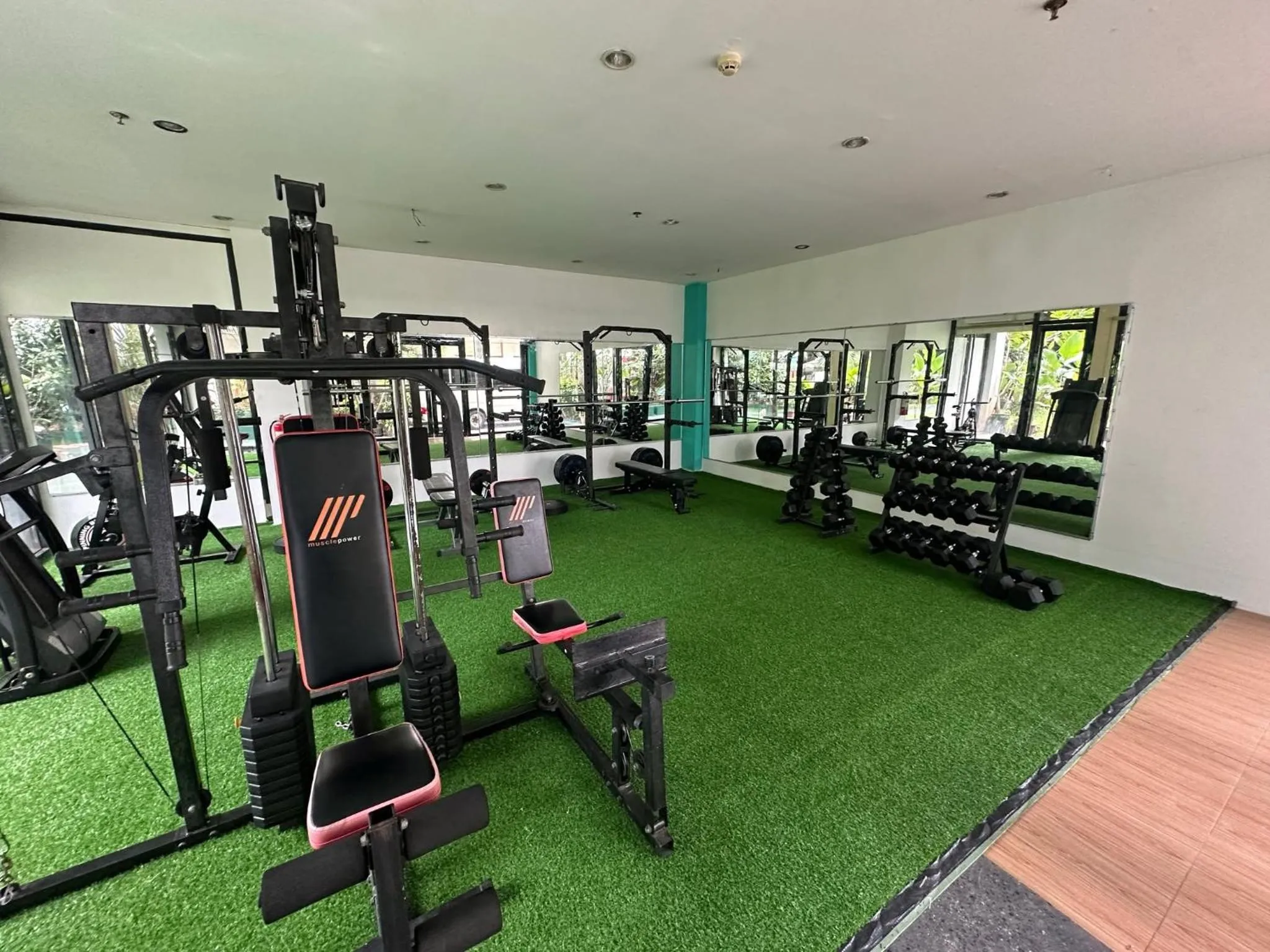 Fitness centre/facilities in Palawan Uno Hotel