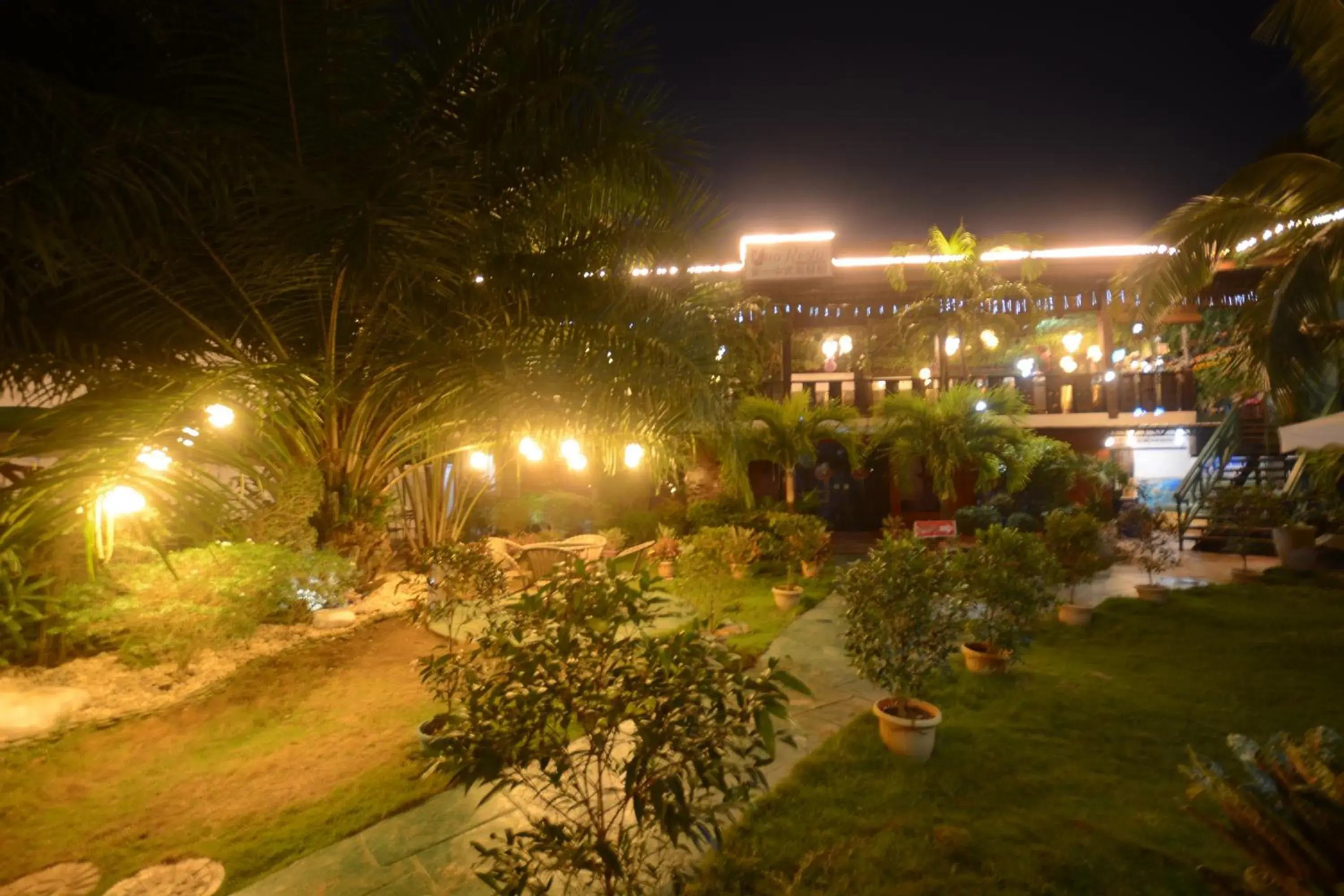 Restaurant/places to eat in Palawan Uno Hotel Restaurant/places to eat in Palawan Uno Hotel