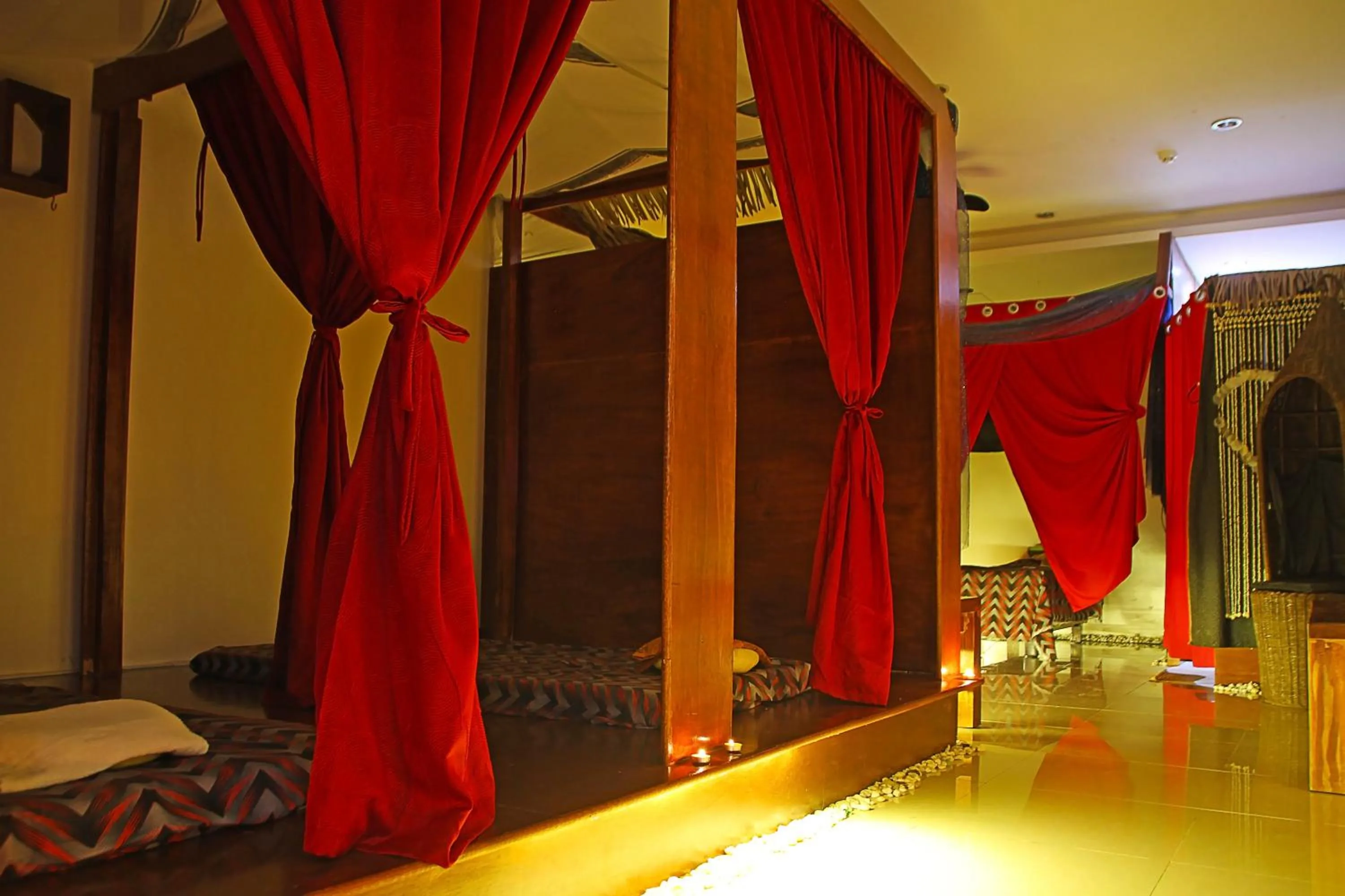 Massage in Palawan Uno Hotel