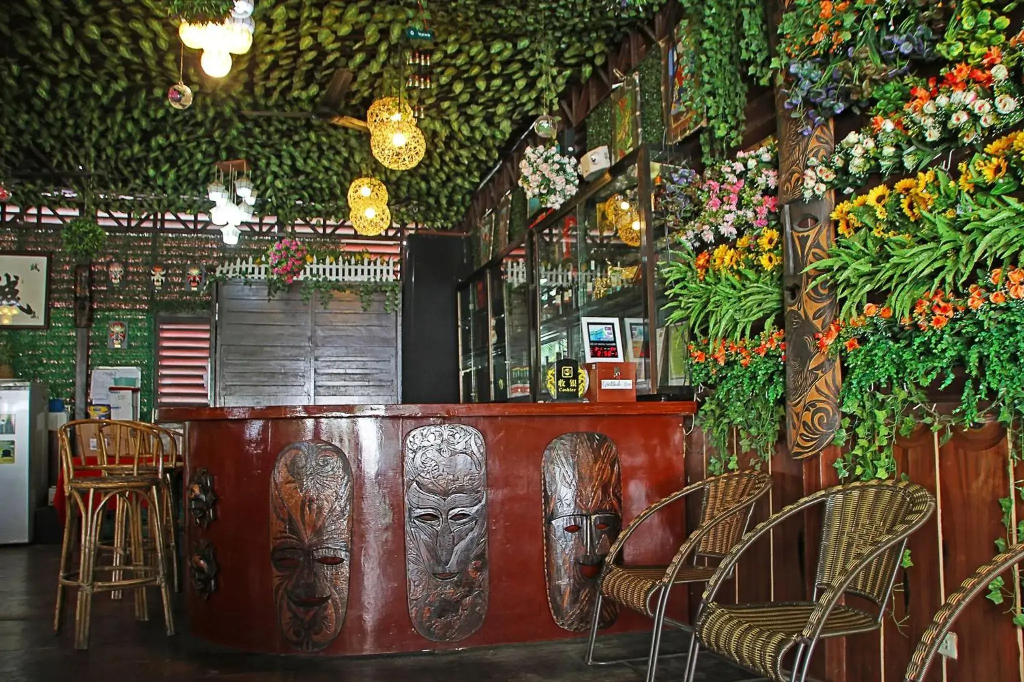 Restaurant/places to eat in Palawan Uno Hotel Restaurant/places to eat in Palawan Uno Hotel