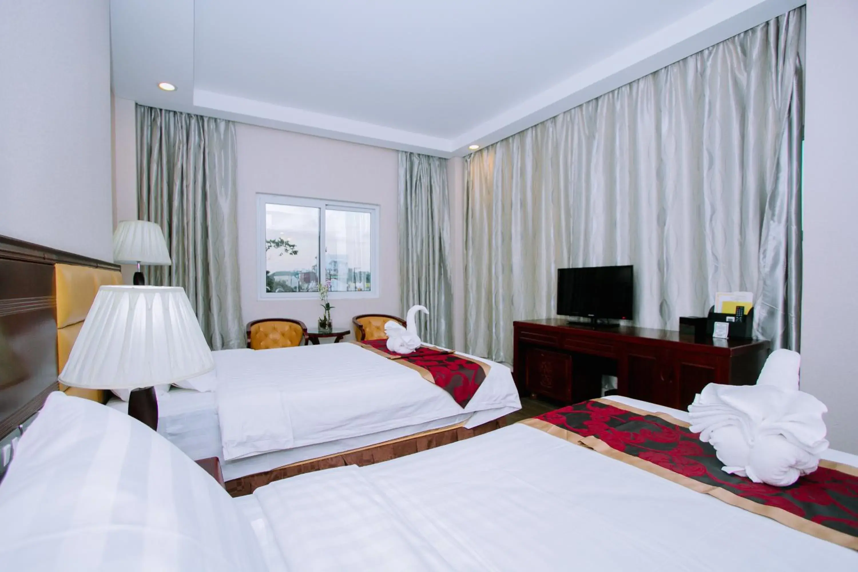 Photo of the whole room, Bed in Palawan Uno Hotel Photo of the whole room, Bed in Palawan Uno Hotel