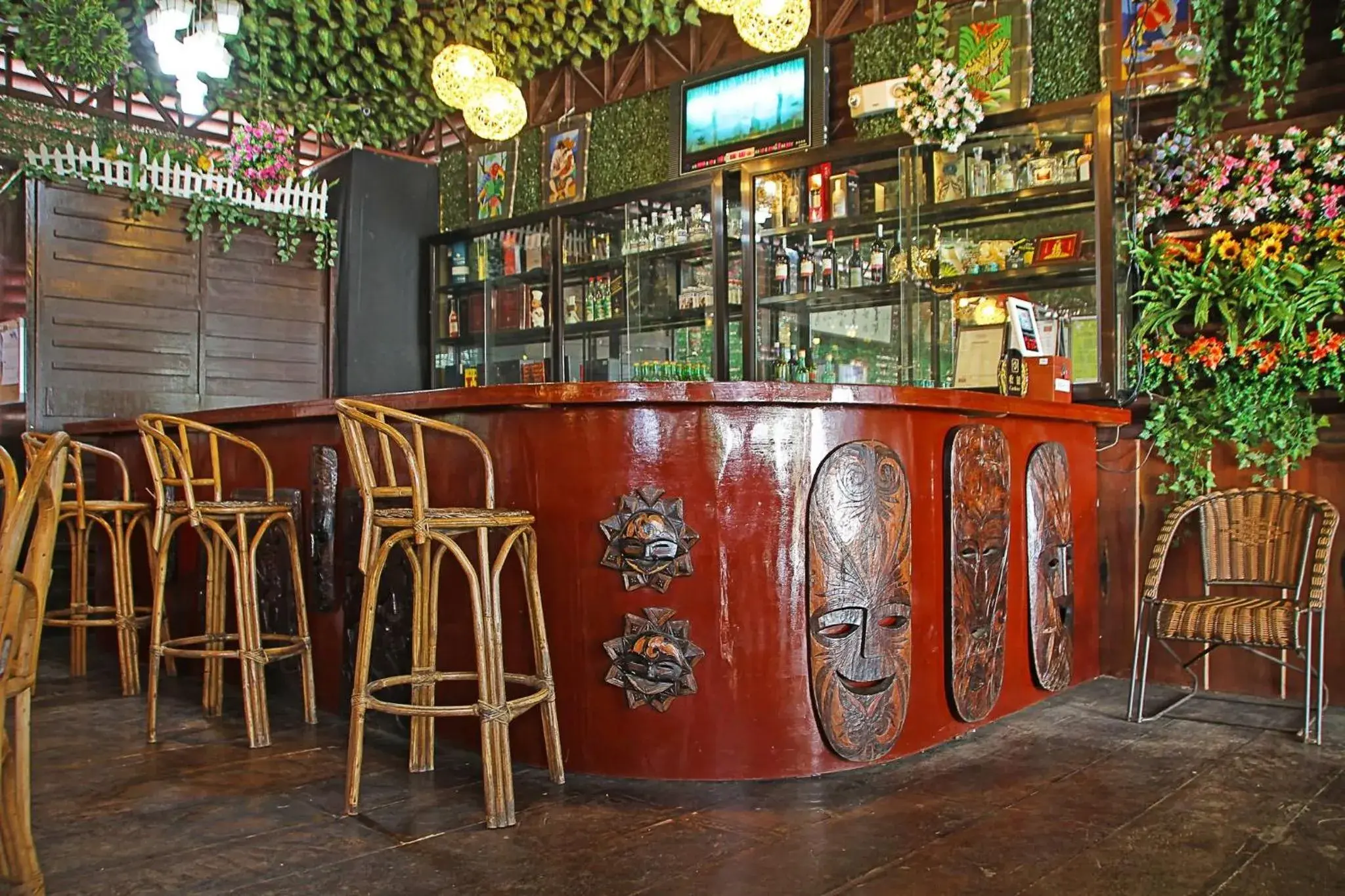 Restaurant/places to eat in Palawan Uno Hotel Restaurant/places to eat in Palawan Uno Hotel