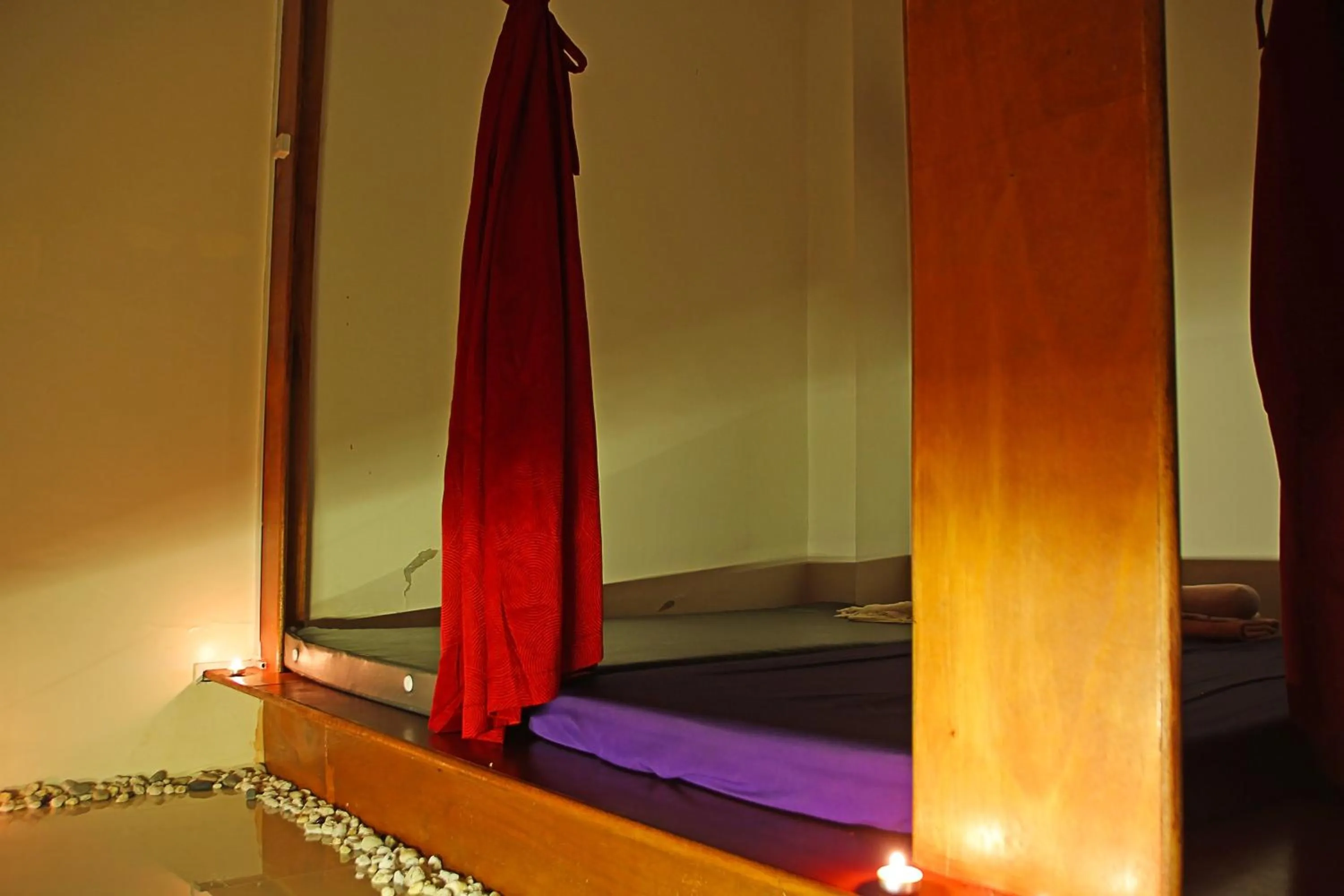 Massage, Bed in Palawan Uno Hotel