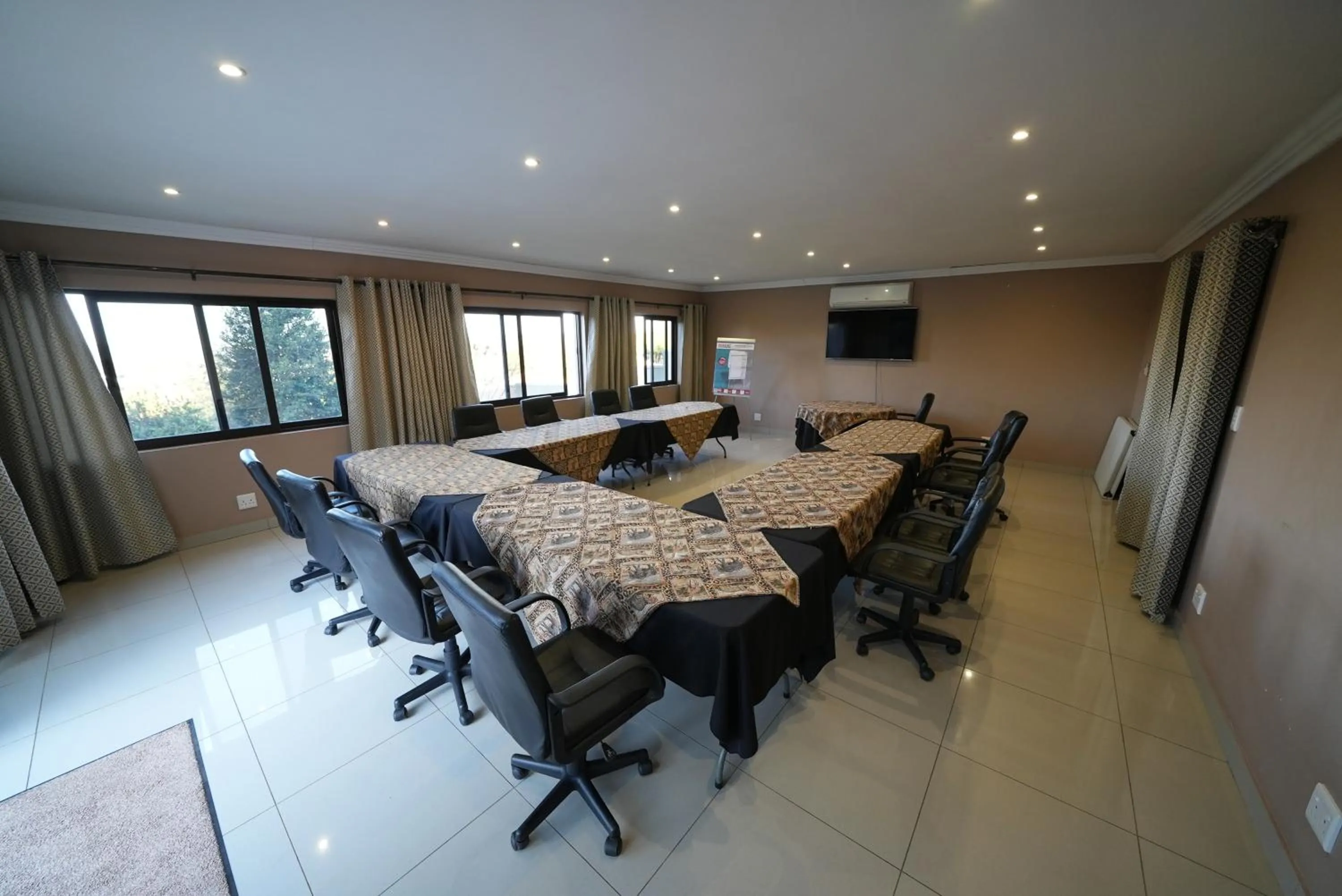 Business facilities in Over The Moon Guesthouse