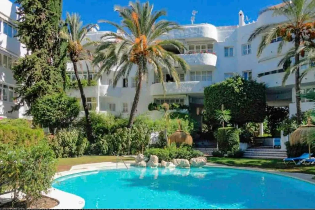 Property building in Modern 2 bedroom in Marbella Real