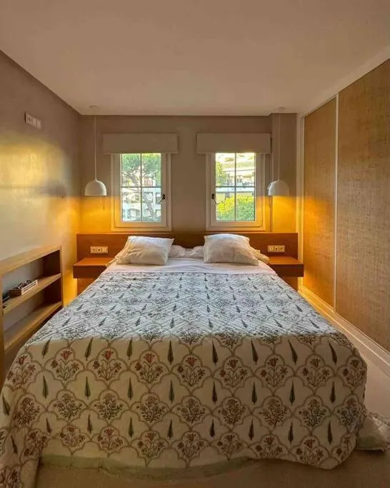 Bed in Modern 2 bedroom in Marbella Real