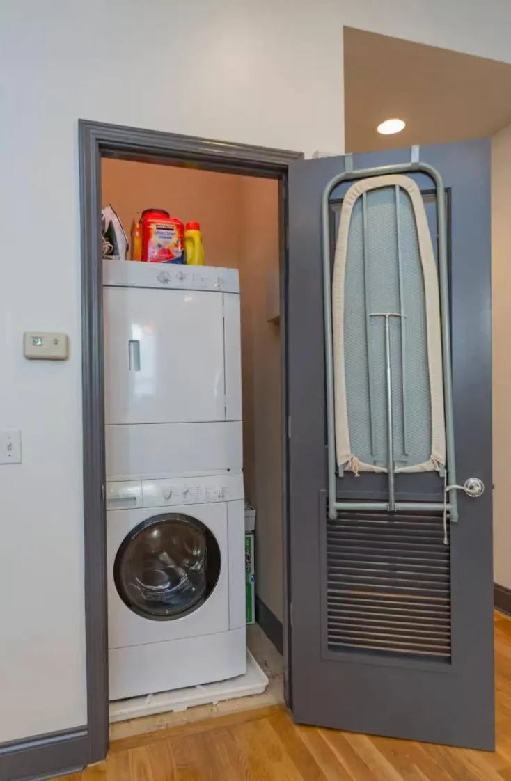 Loft Literally on Broadway Live Music & Bars