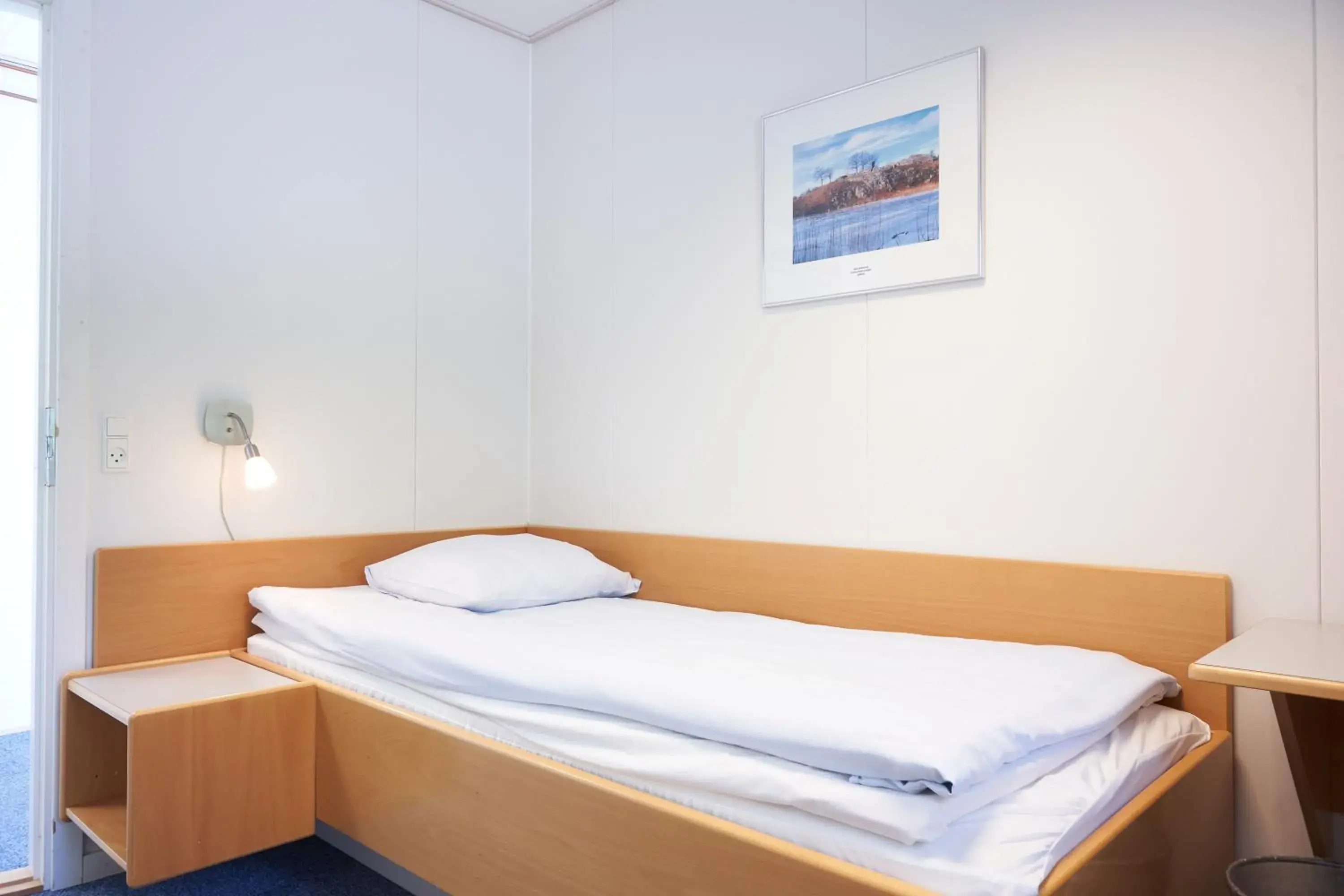 Single Room with Private Bathroom in BB-Hotel Herning "Messehotel" Single Room with Private Bathroom in BB-Hotel Herning "Messehotel"