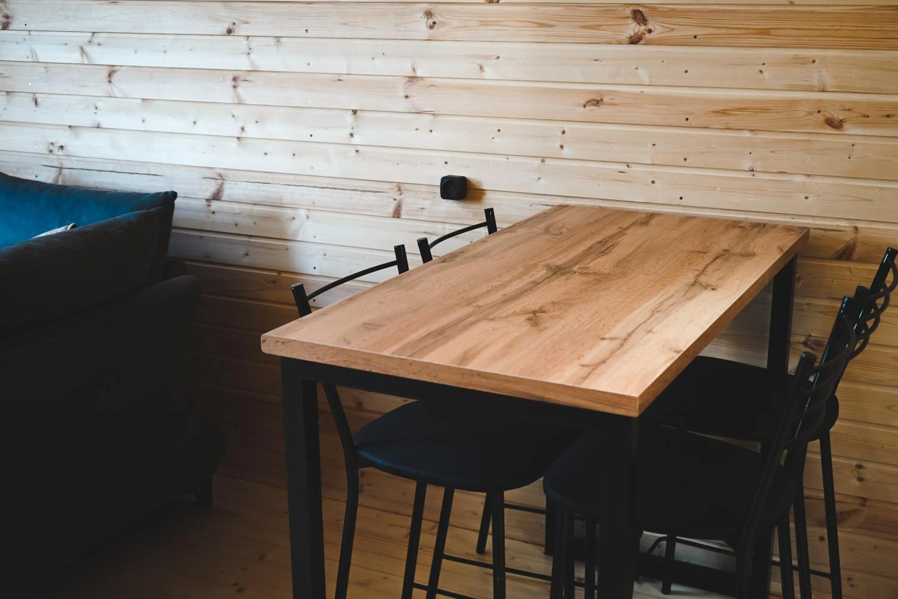 Dining area in Misty Rocks Kazbegi