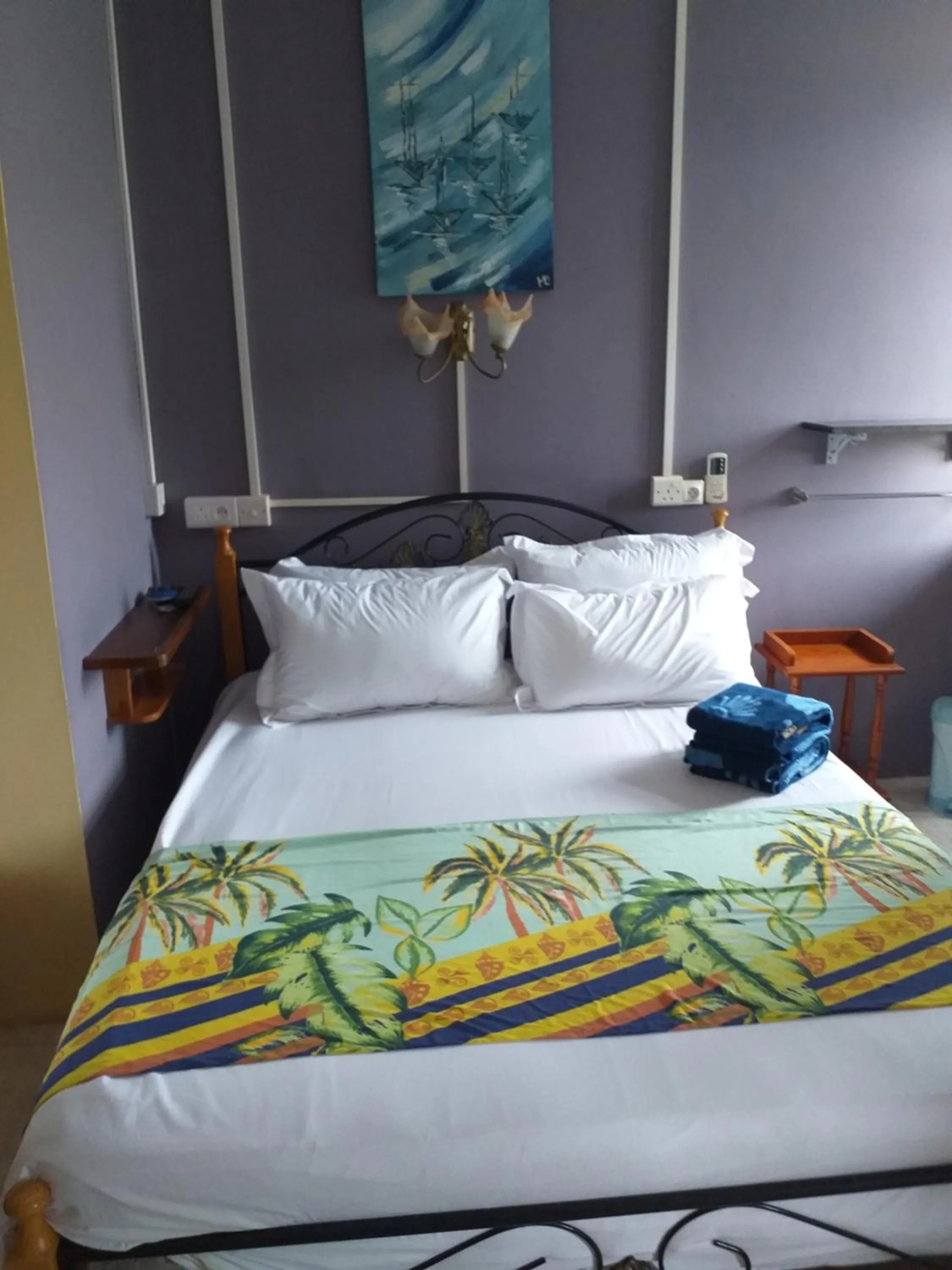Bed in Tyvabro Guesthouse